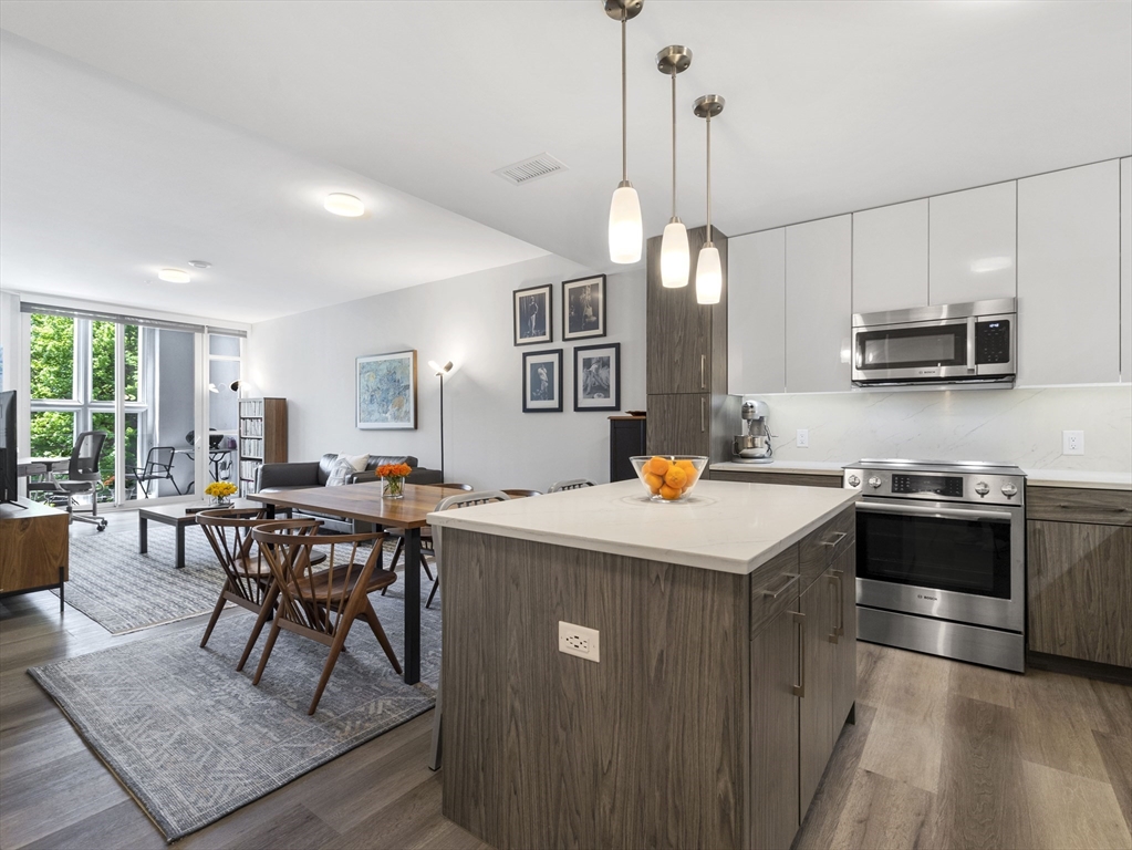 771 Harrison Ave # 308