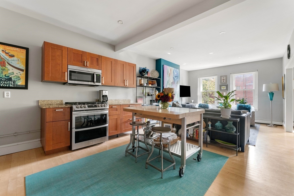 112 Union Park St # 2