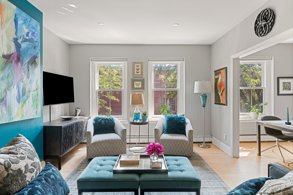 112 Union Park St # 2