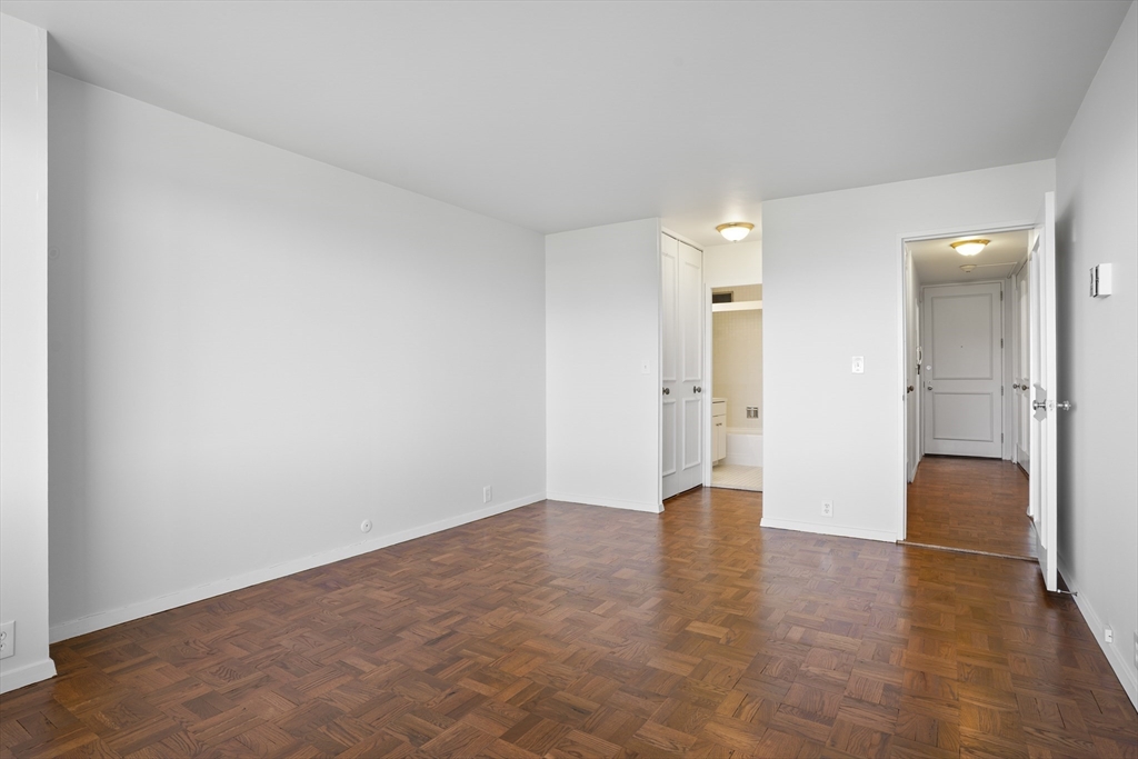 180 Beacon Street # 7F