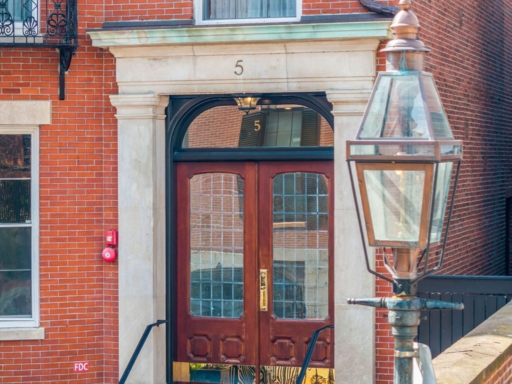 5 Joy Street # 1 Unit: #1