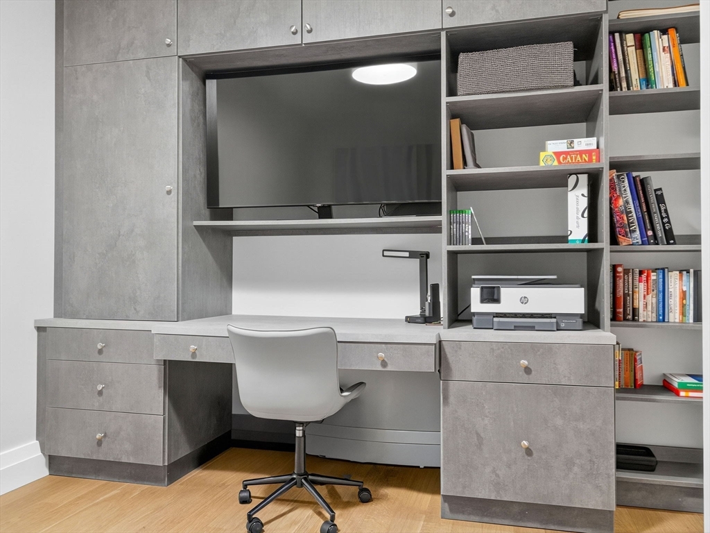 45 Temple Street # 408, Boston Unit: 408