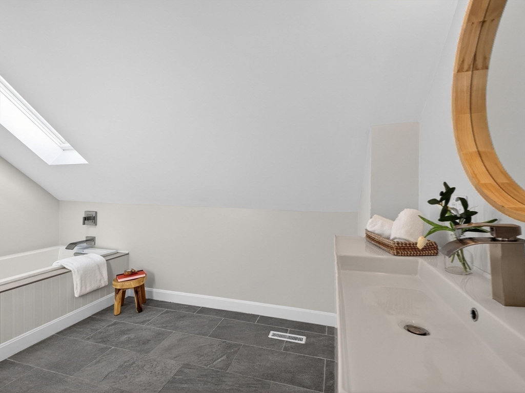 57 Lexington St # 57