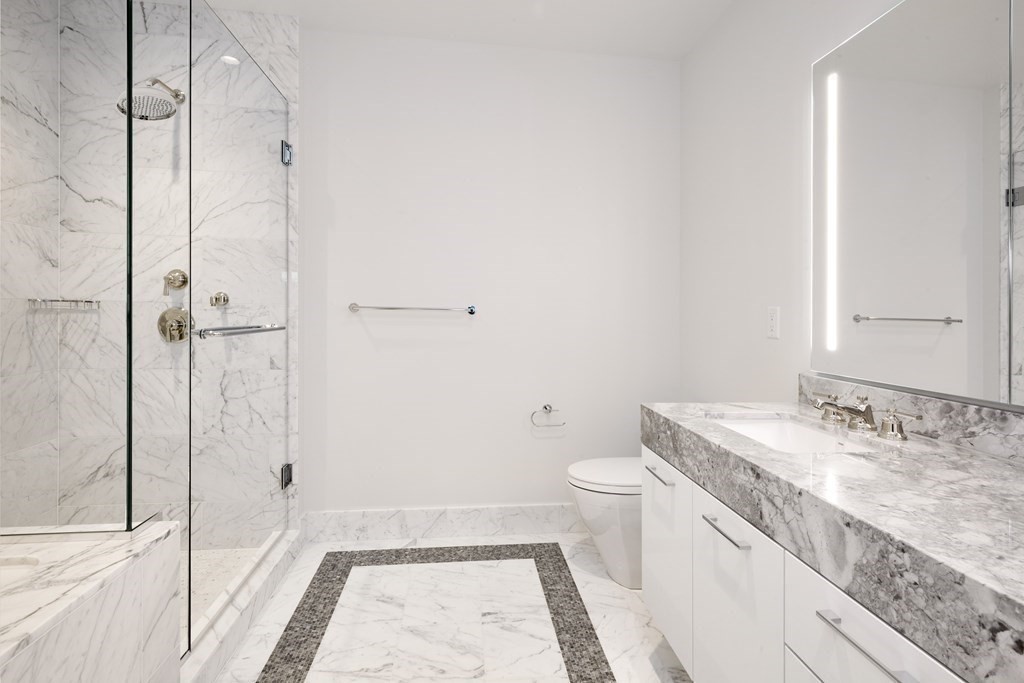 240 Devonshire Street # 3910