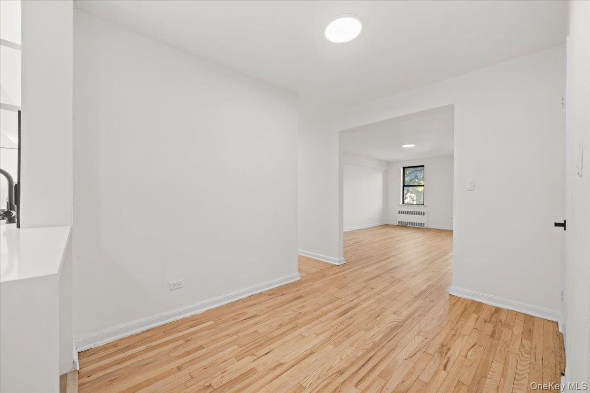 3260 Netherland Avenue Unit: 4C