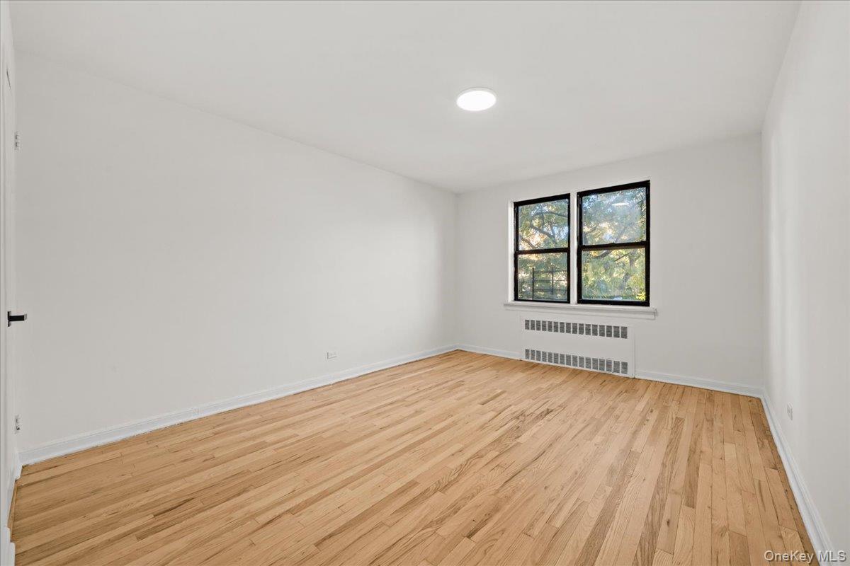 3260 Netherland Avenue Unit: 4C