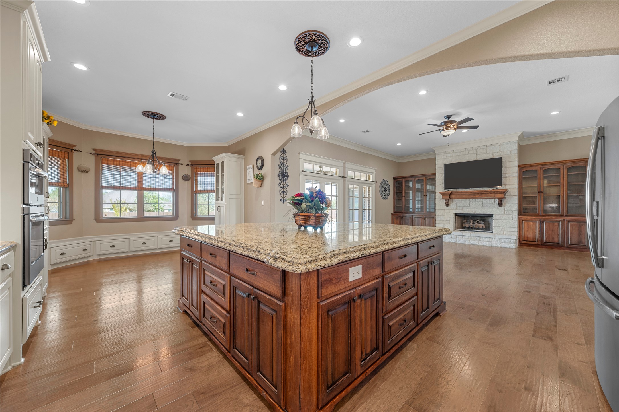 529 Perry Lane