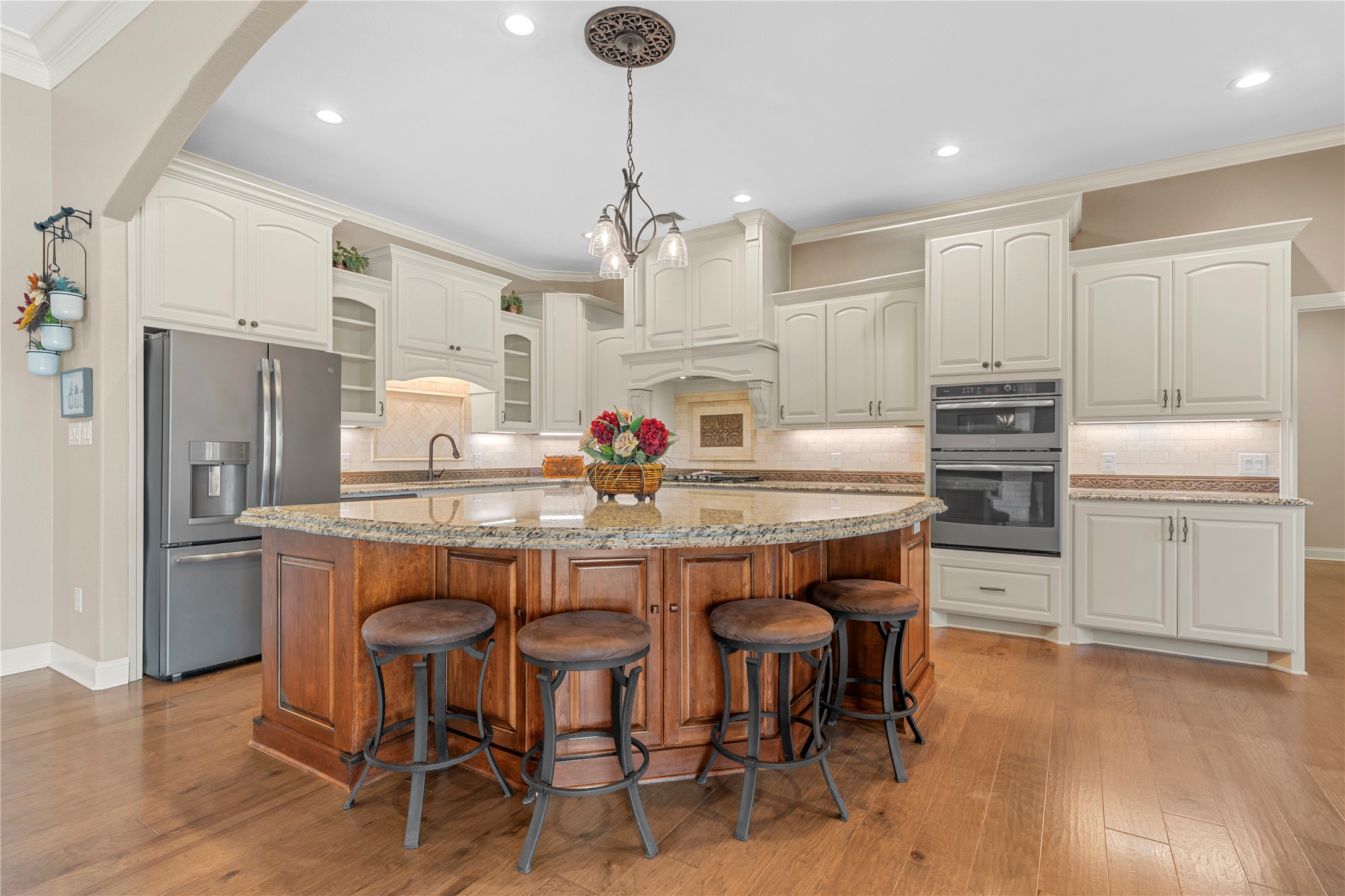 529 Perry Lane
