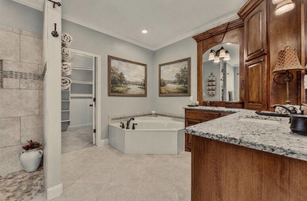 529 Perry Lane