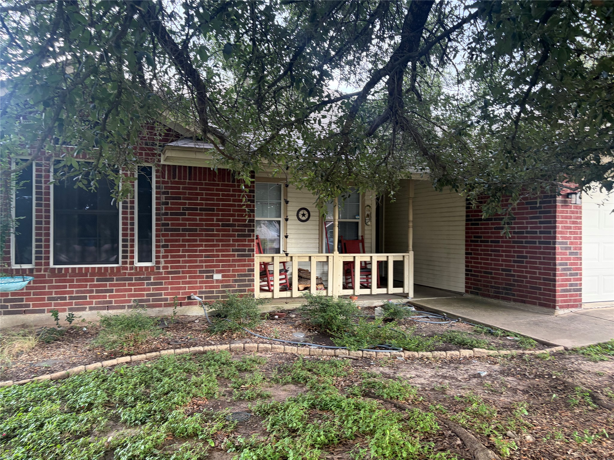613 Sapphire Boulevard