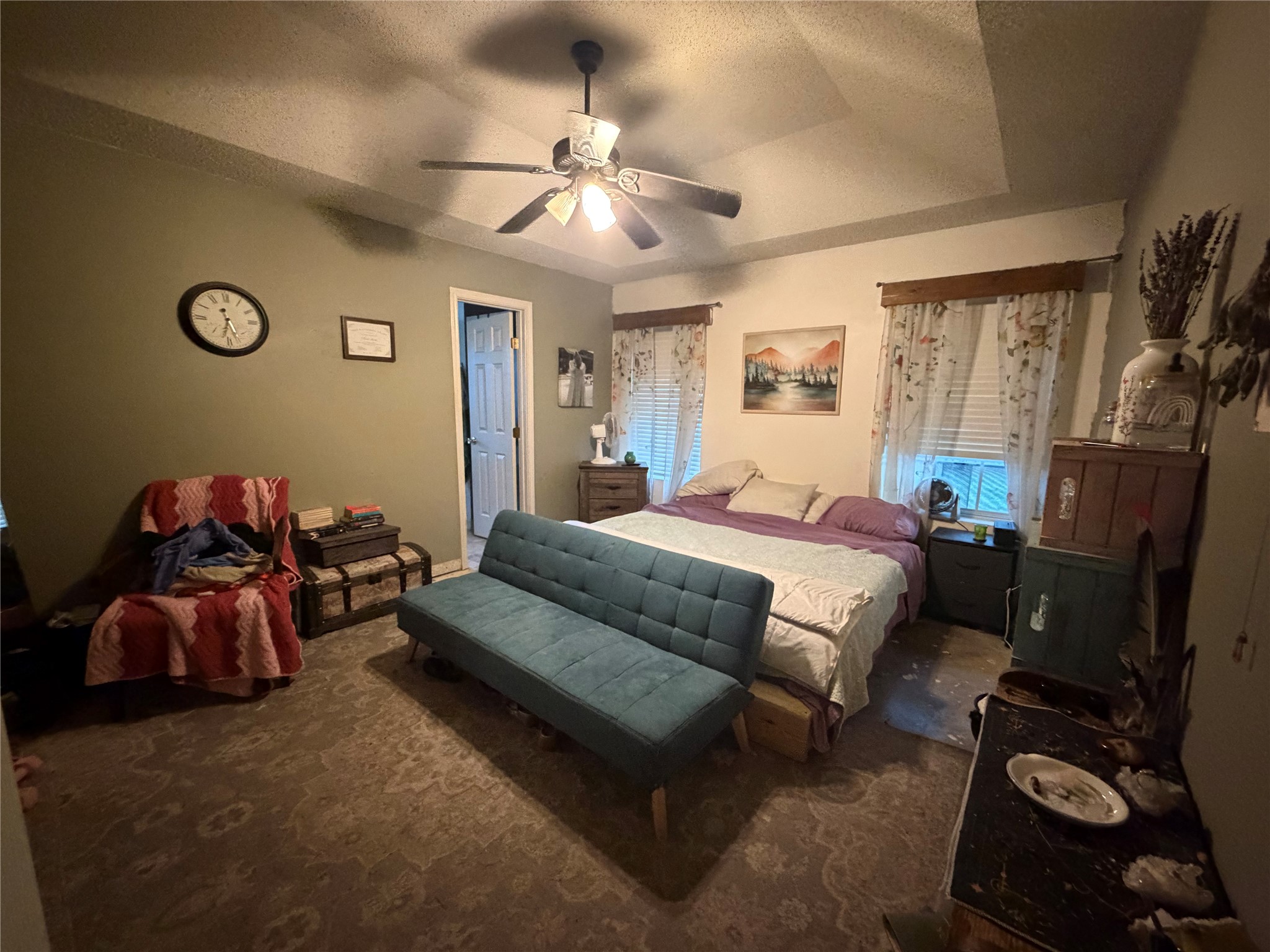 613 Sapphire Boulevard