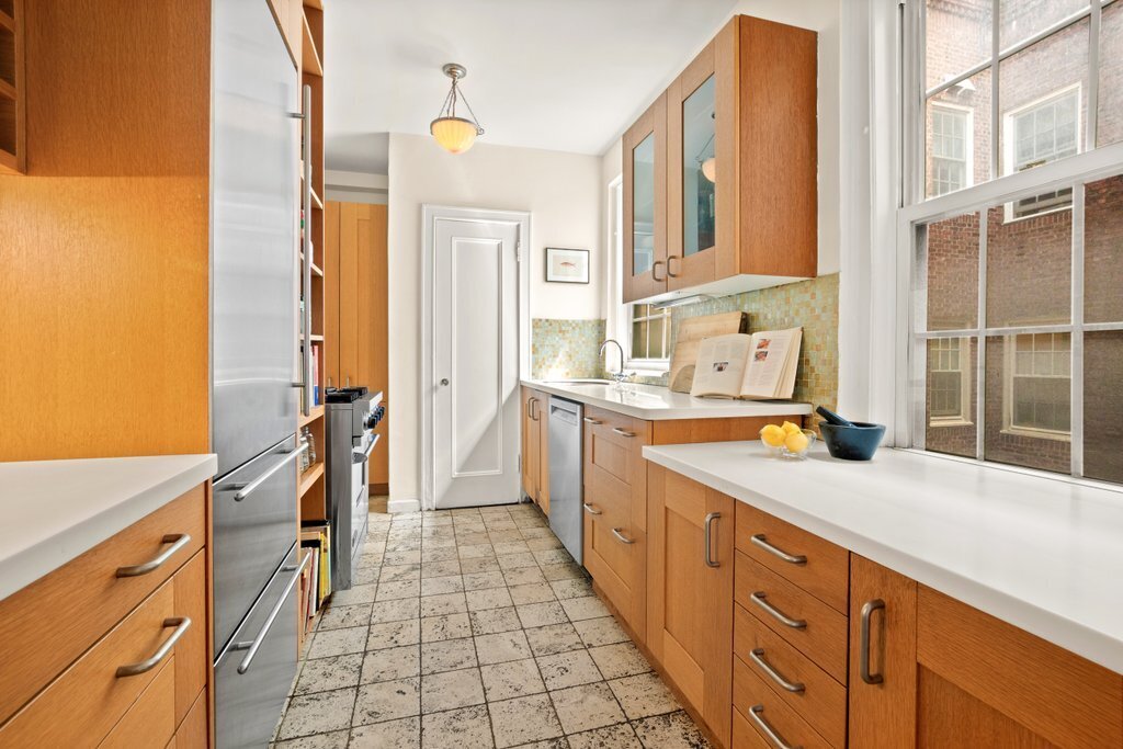 41 5TH Avenue 15A