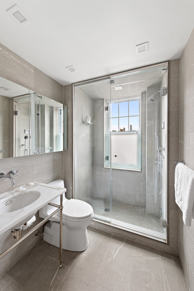 302 W 12TH Street 12A