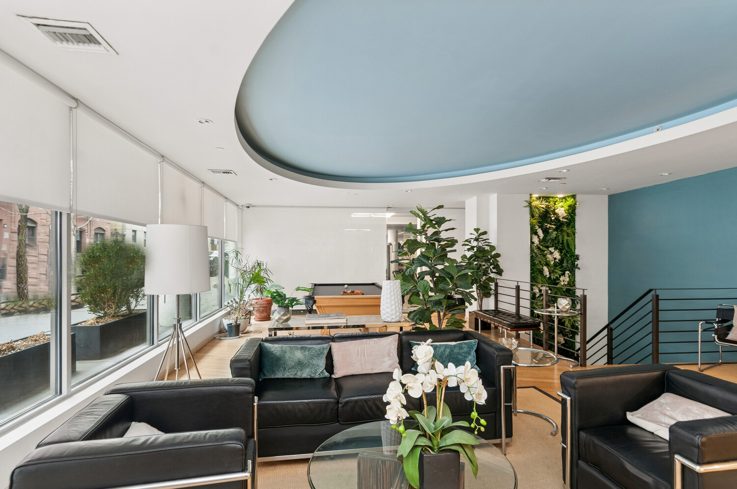 311 E 11TH Street 3D