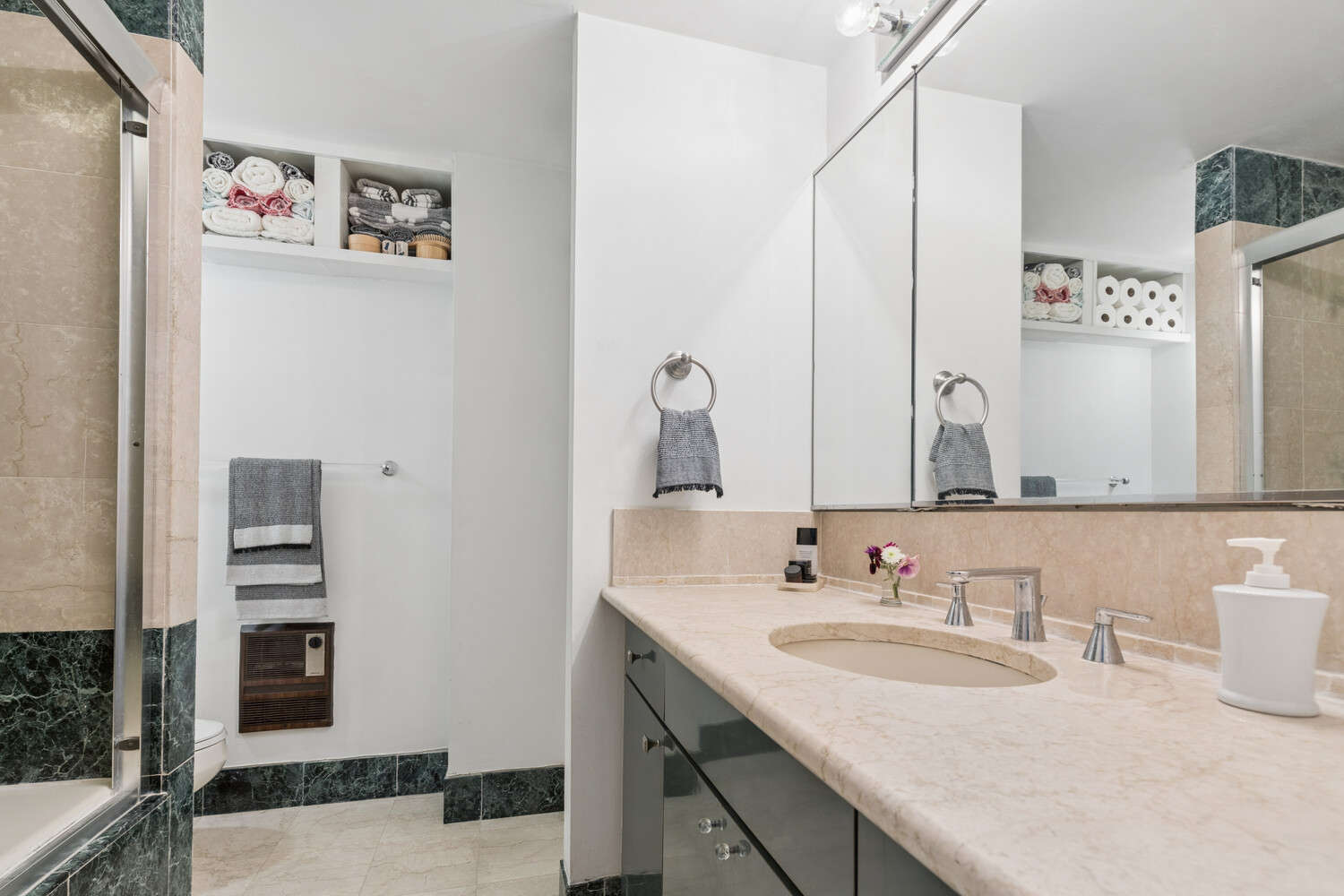 43 W 61ST Street 16H