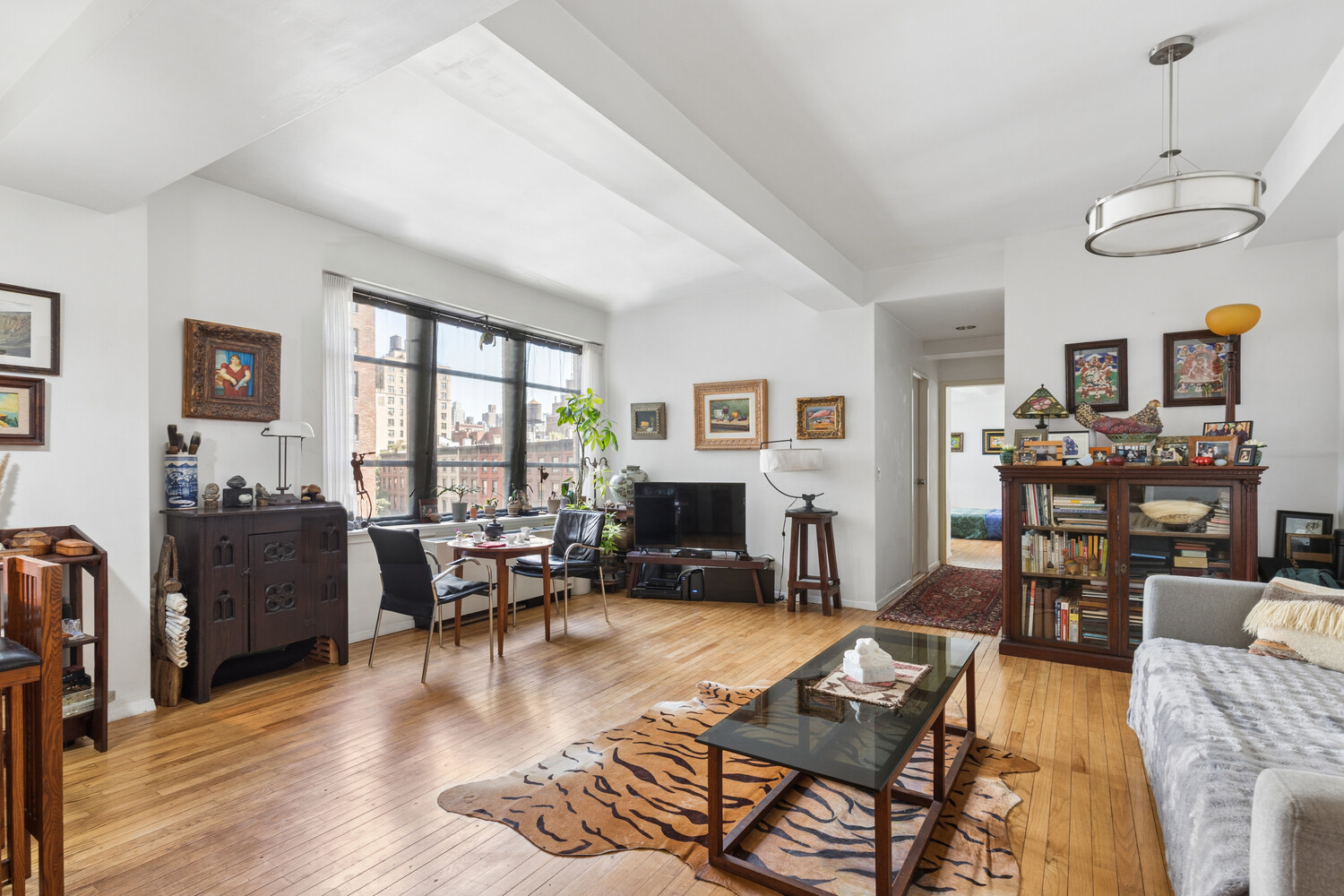 43 W 61ST Street 16H