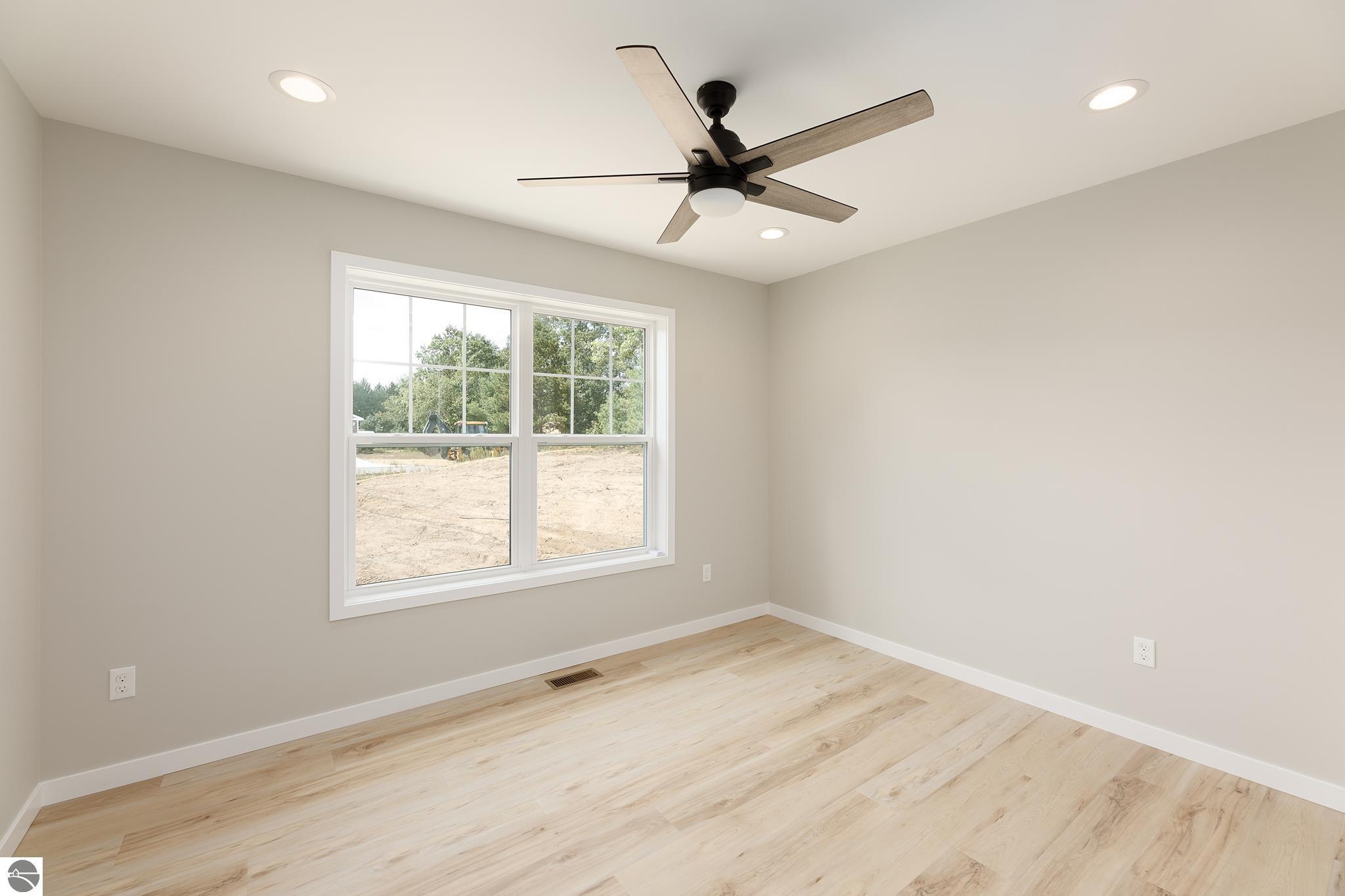 1823 Old Cabin Drive