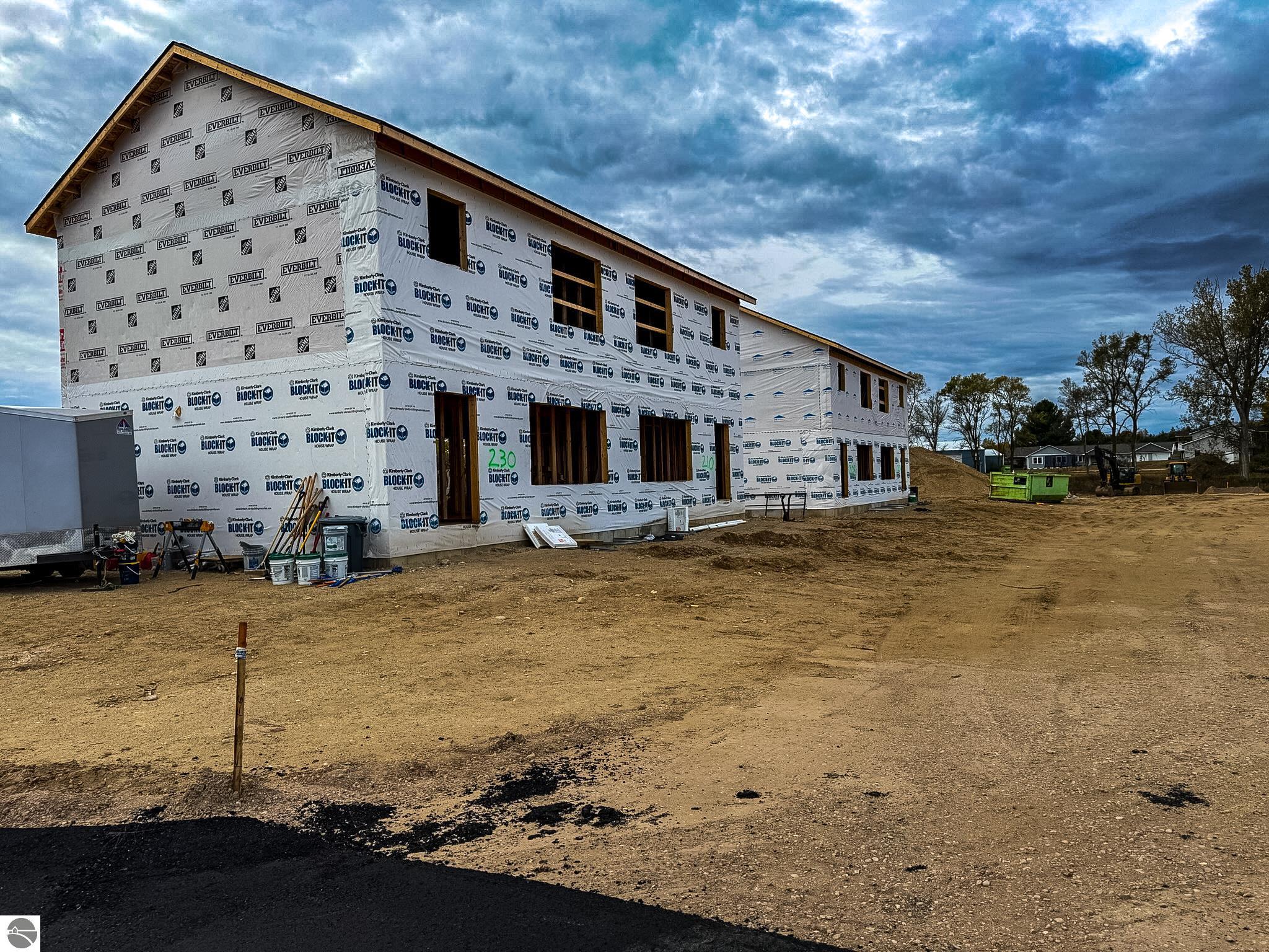 174 Thrive Boulevard # 18