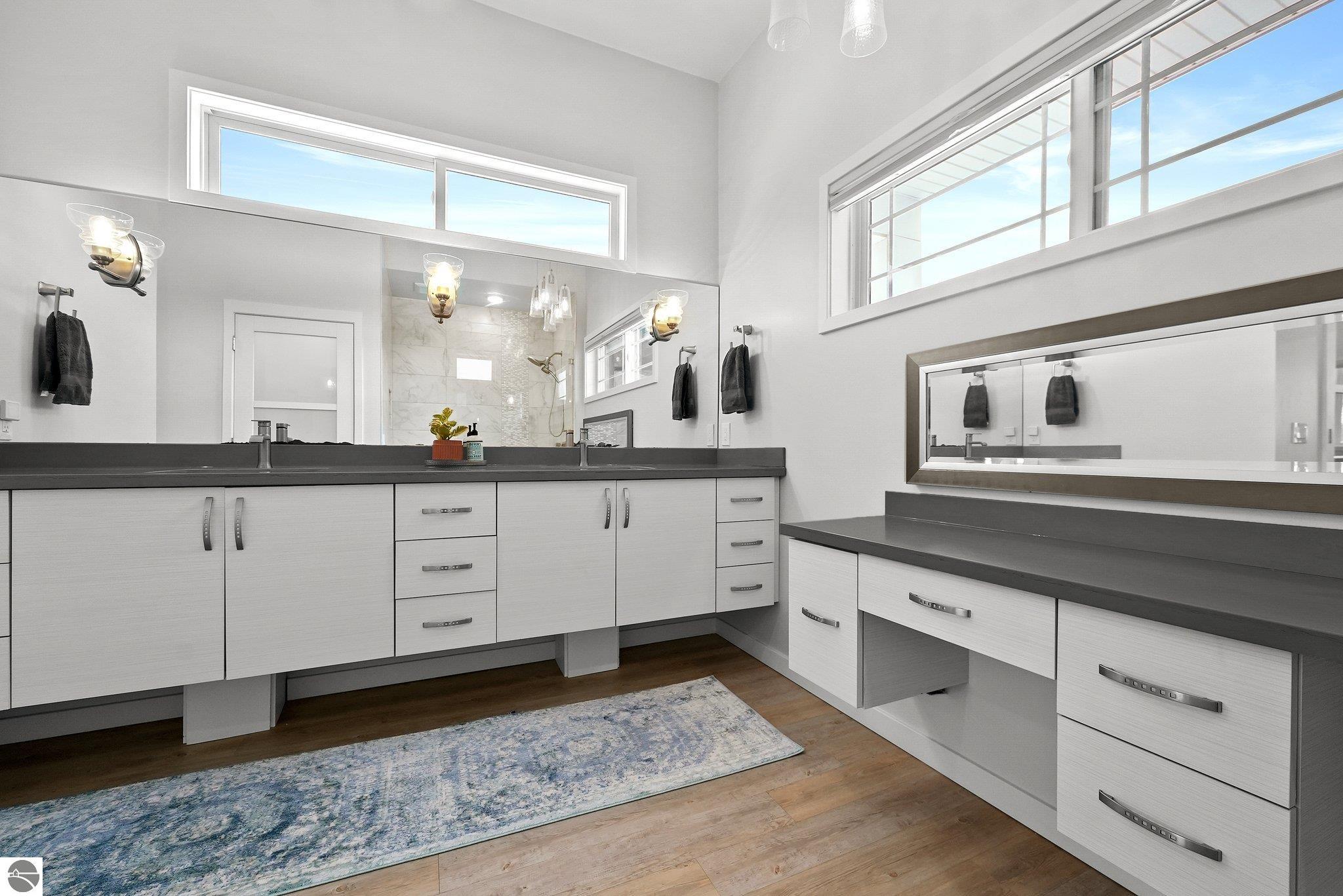 917 Third Street # 12