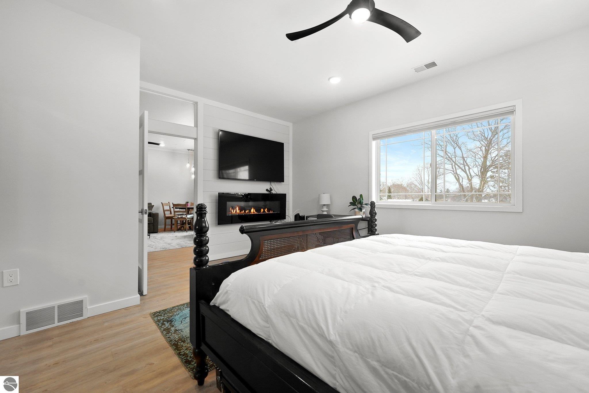 917 Third Street # 12