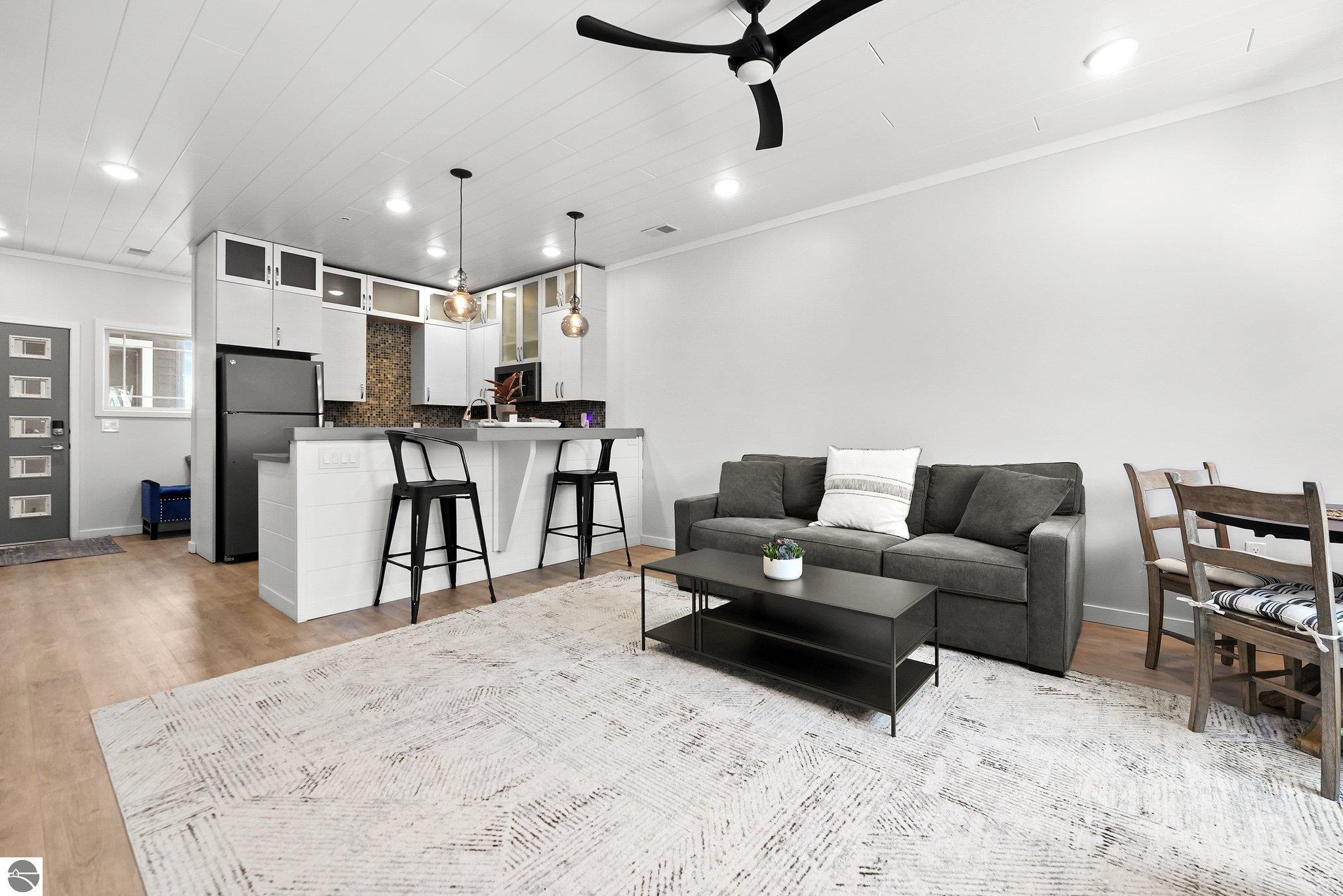 917 Third Street # 12
