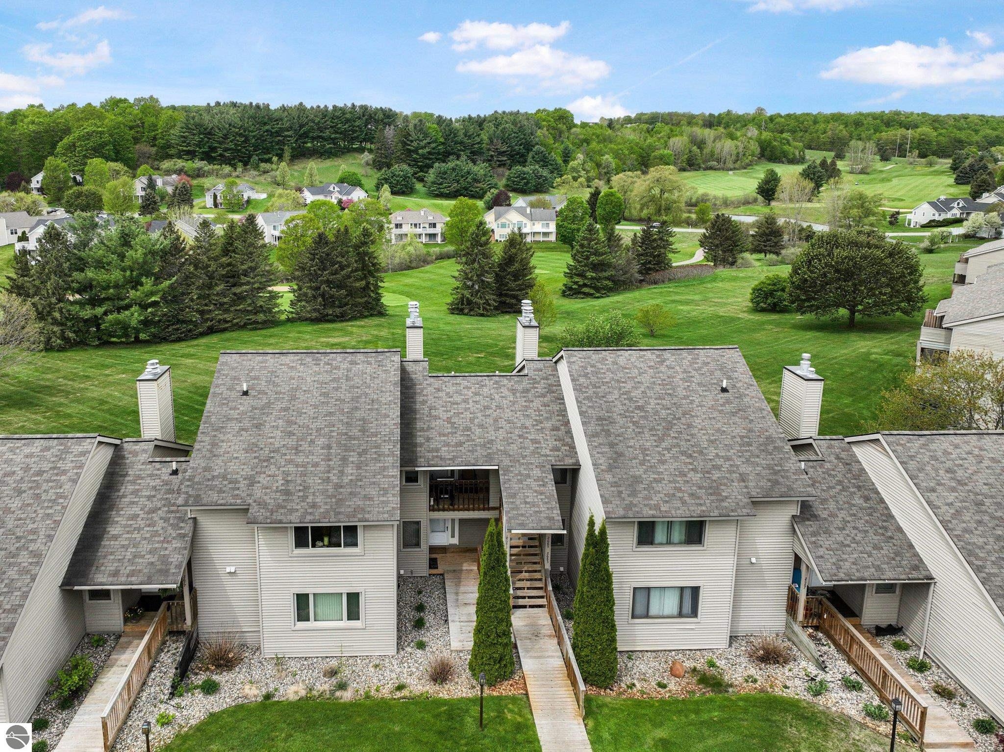 2683 Green Meadows Drive # 10