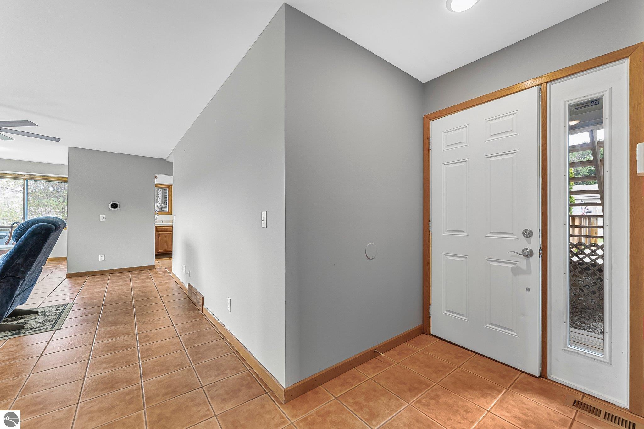 2683 Green Meadows Drive # 10