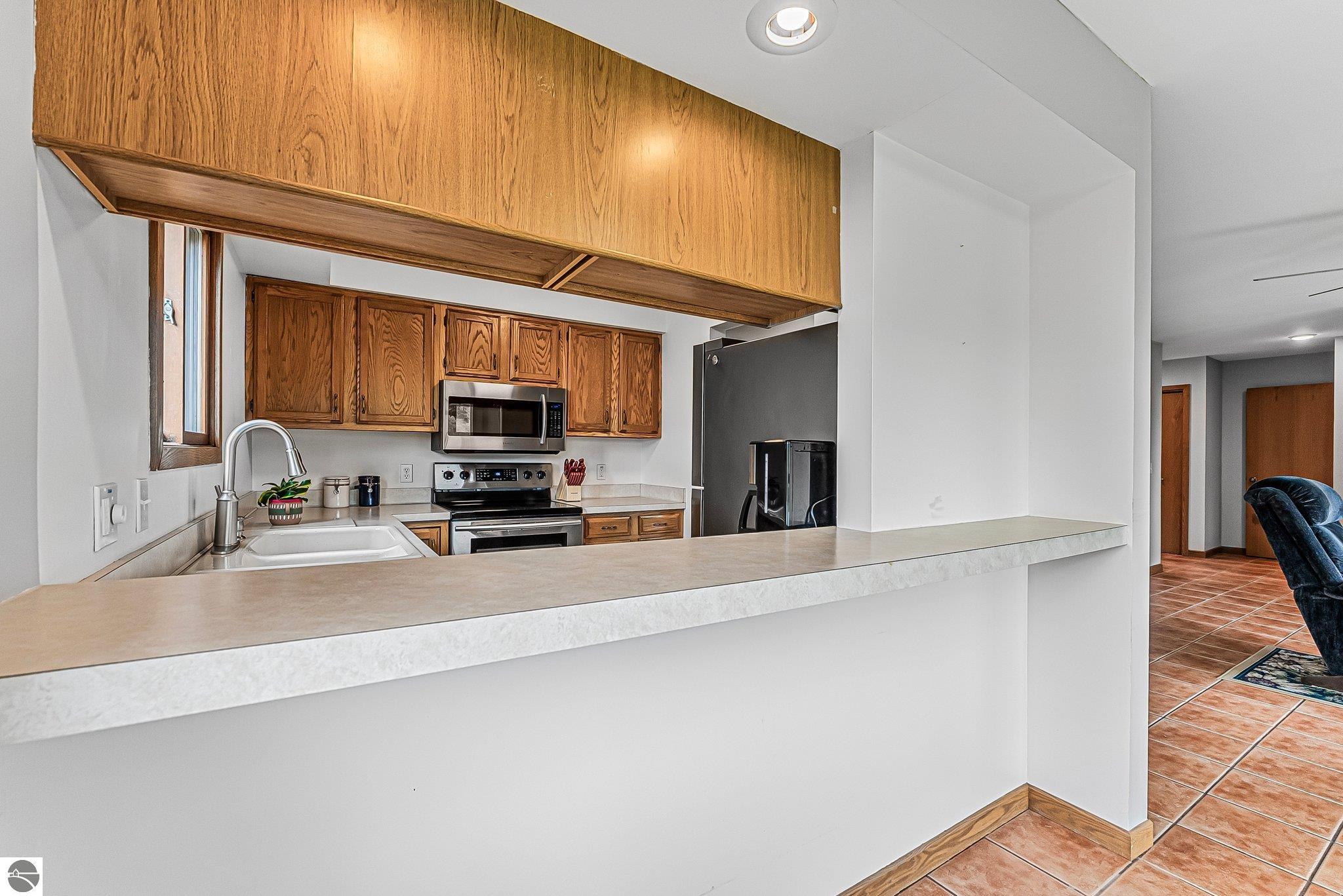 2683 Green Meadows Drive # 10