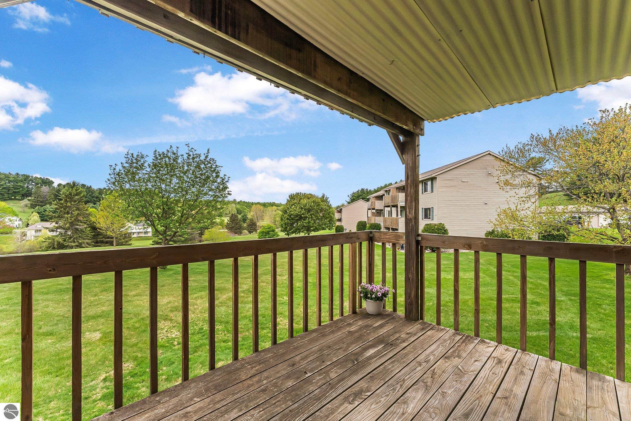 2683 Green Meadows Drive # 10