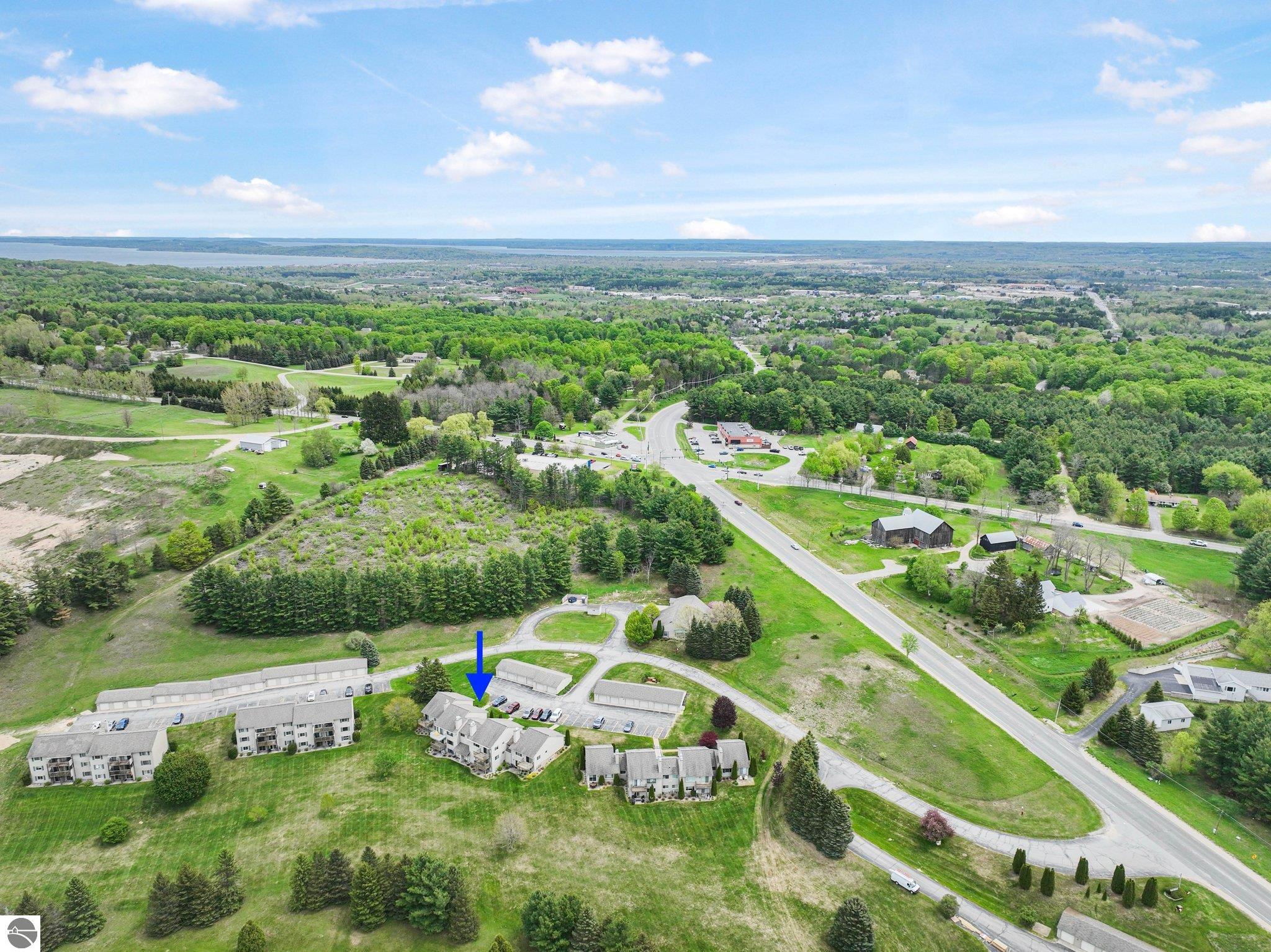 2683 Green Meadows Drive # 10