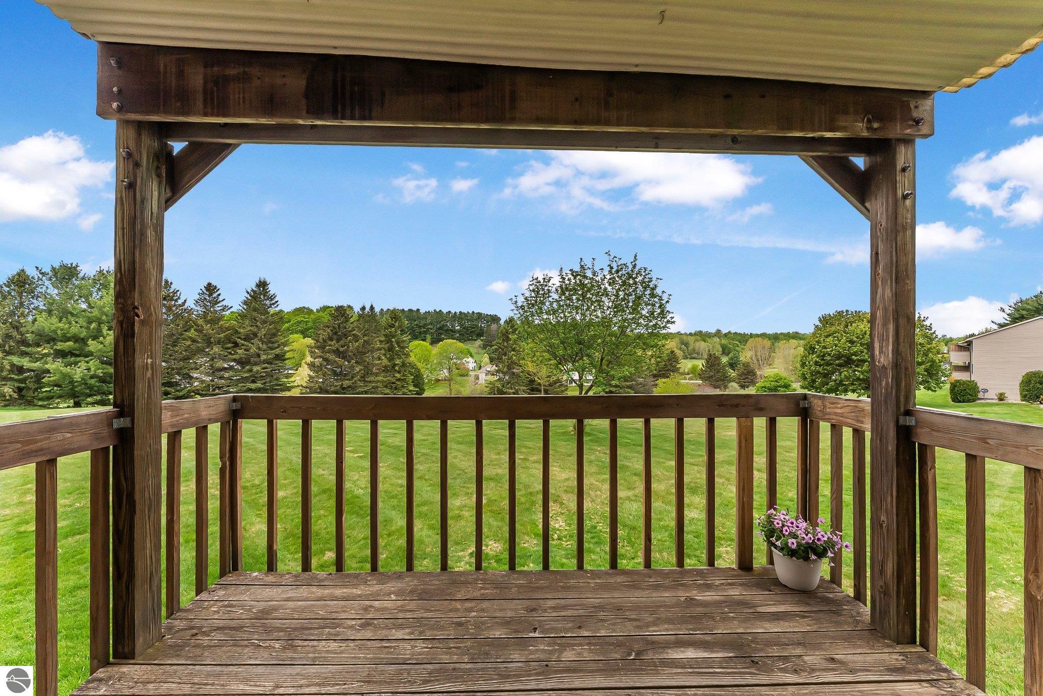 2683 Green Meadows Drive # 10