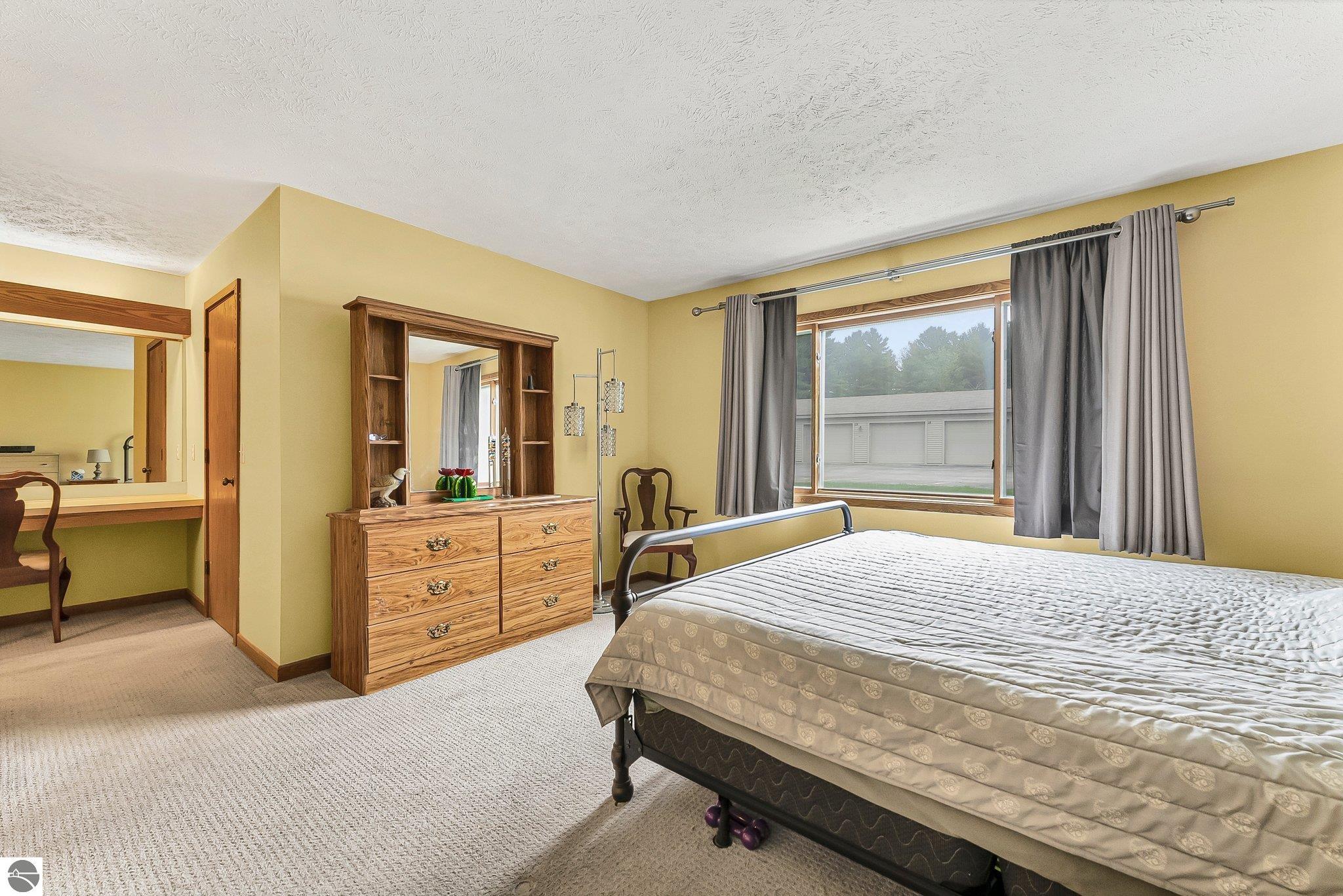 2683 Green Meadows Drive # 10