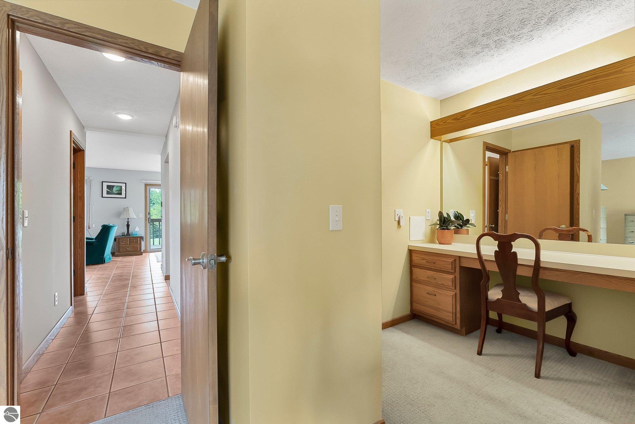 2683 Green Meadows Drive # 10