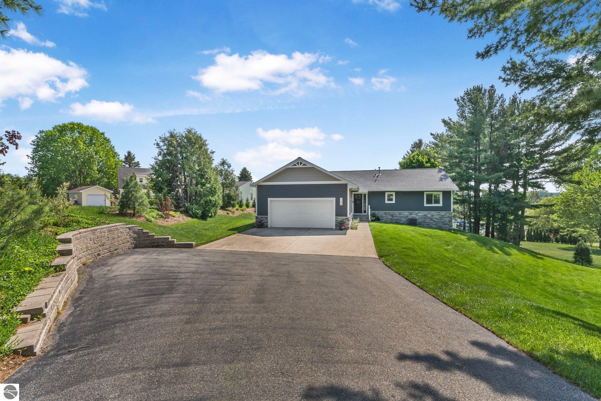 5163 Silver Cove Drive
