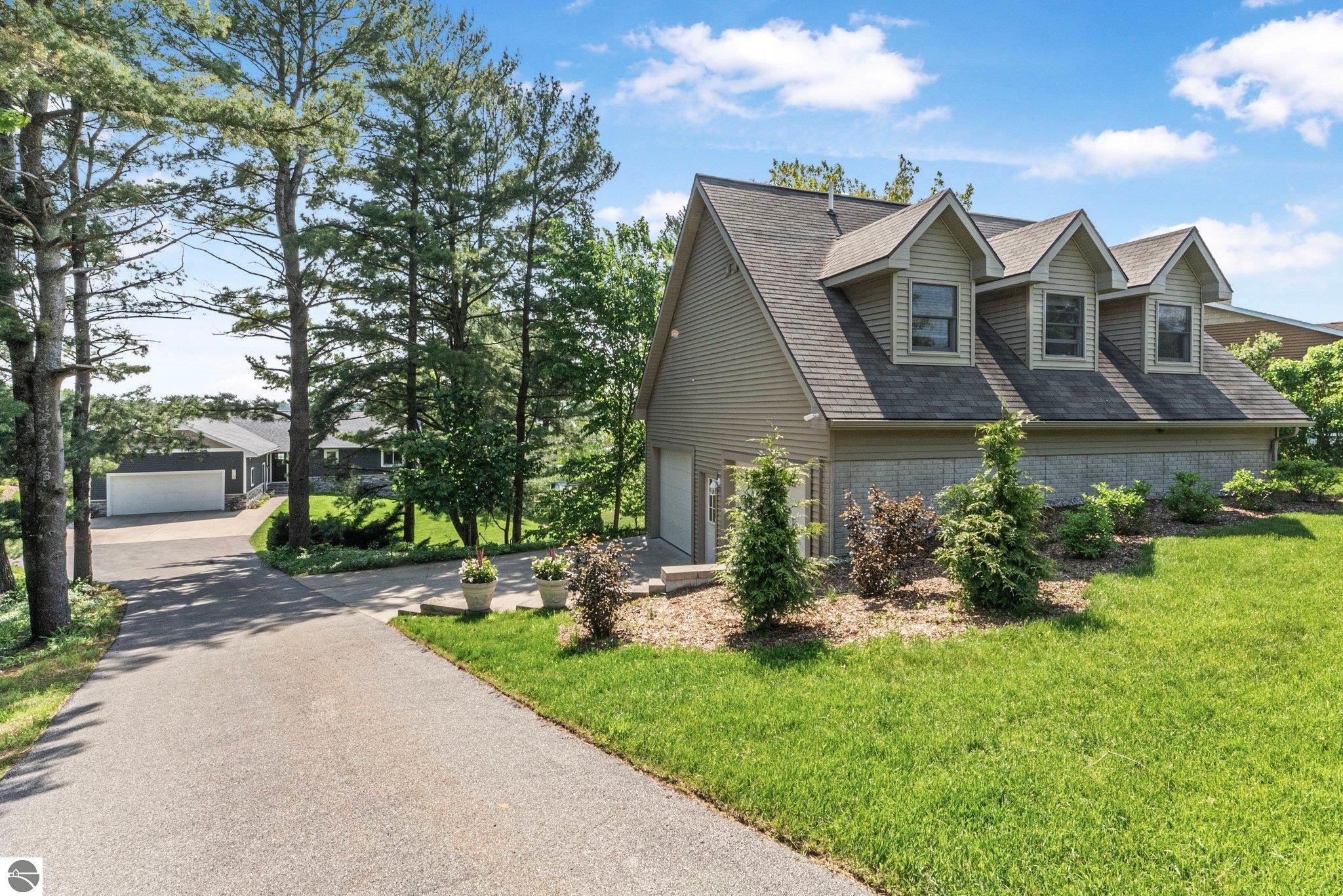 5163 Silver Cove Drive
