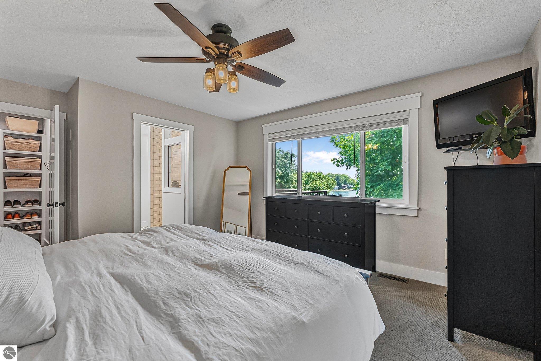 5163 Silver Cove Drive