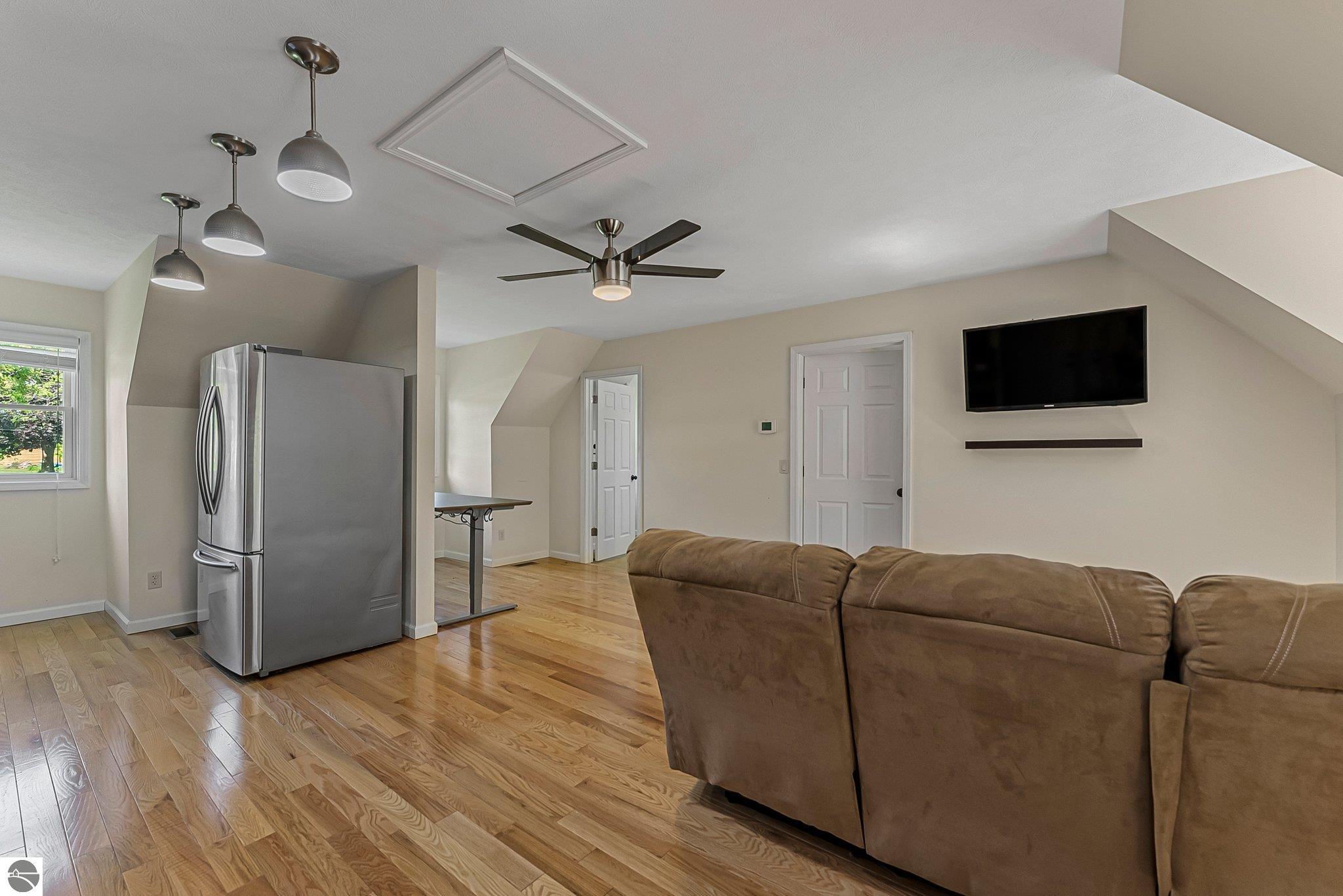 5163 Silver Cove Drive