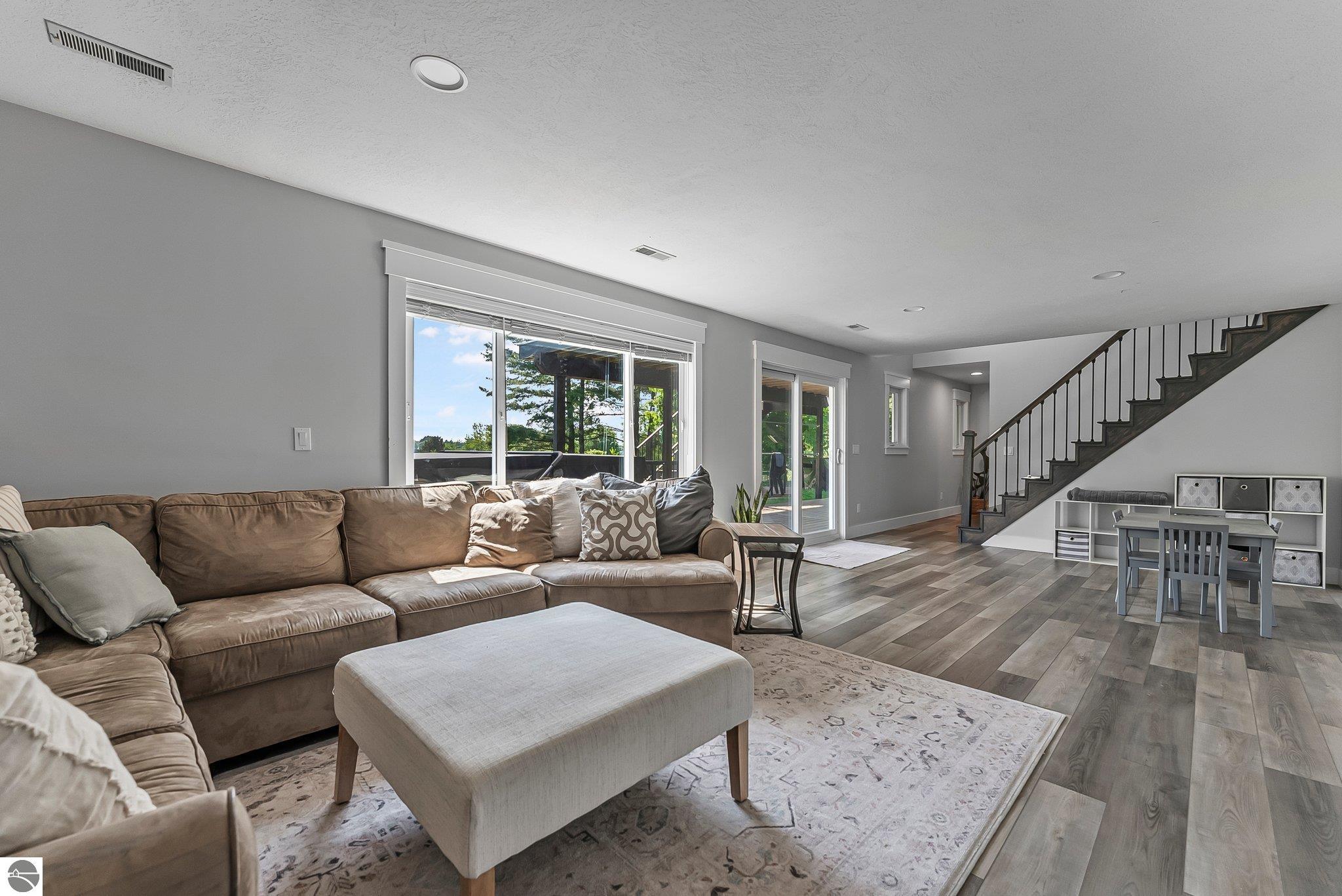 5163 Silver Cove Drive