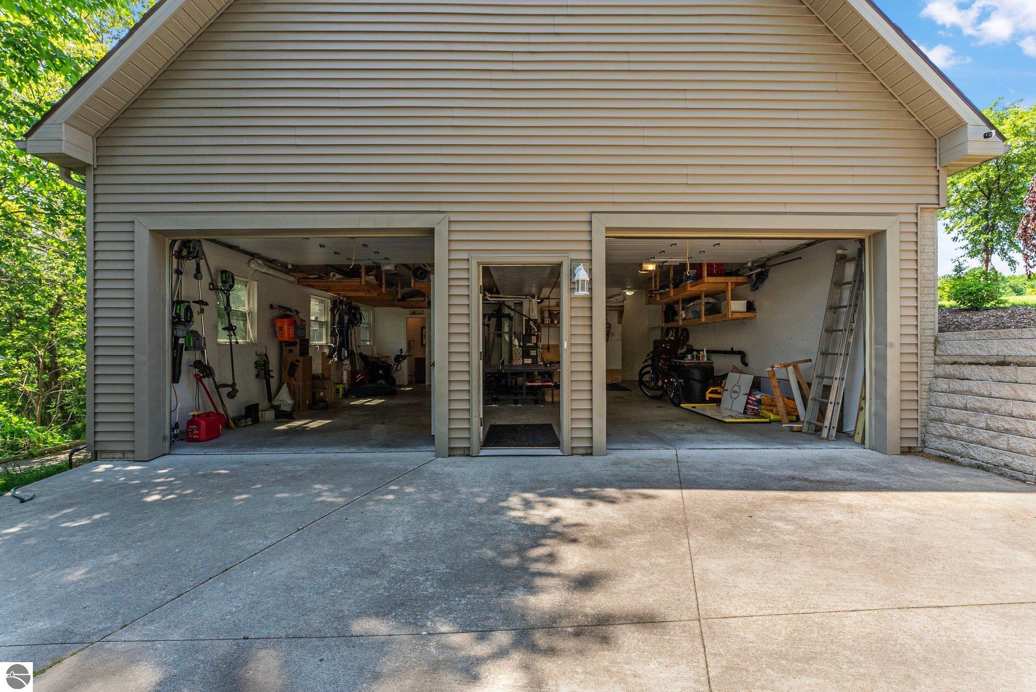 5163 Silver Cove Drive