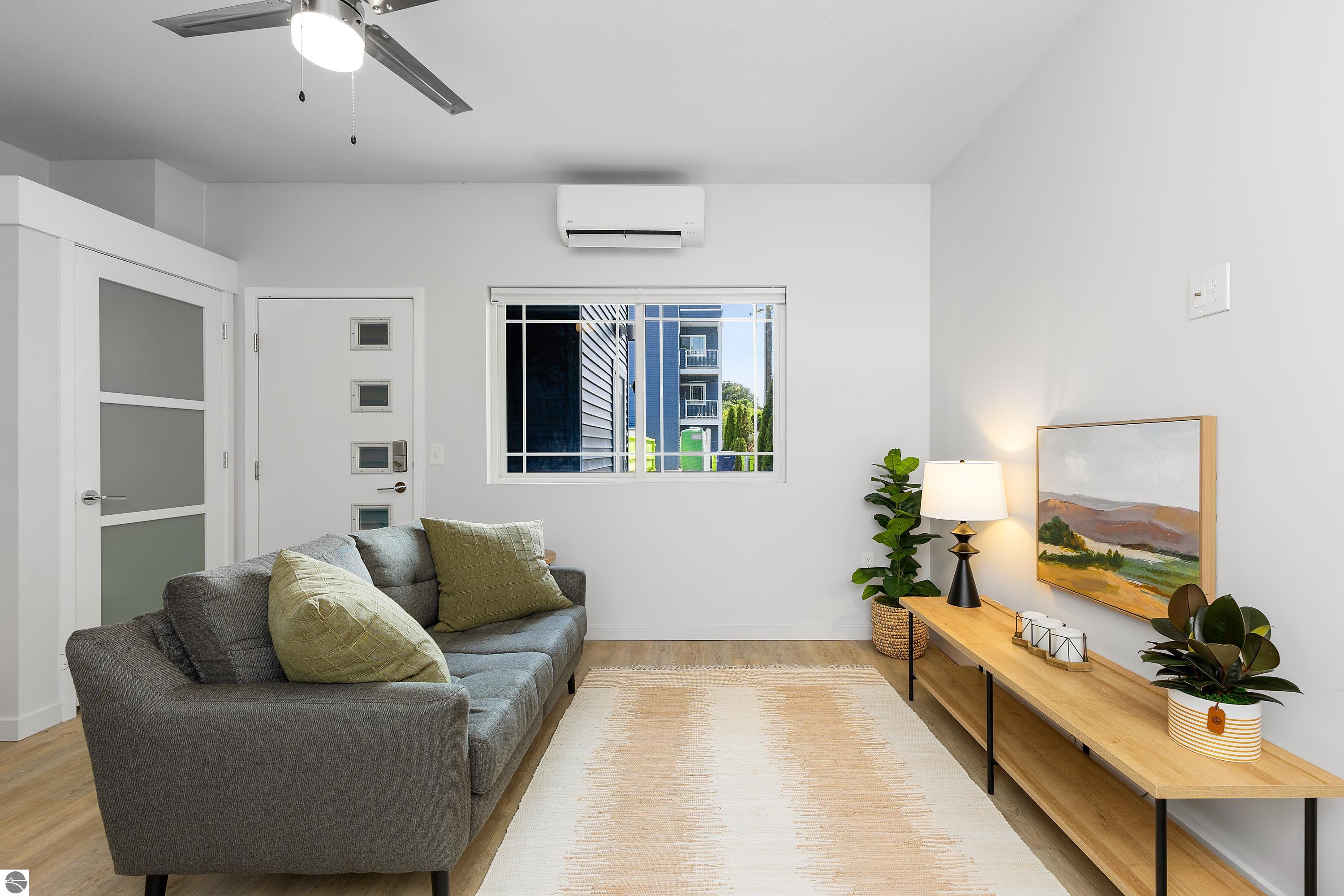 917 Third Street # 8