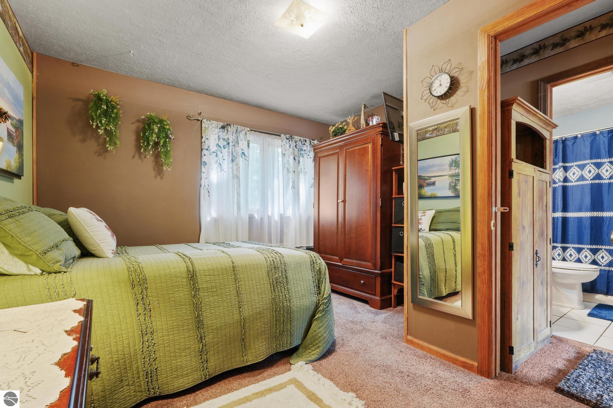 4836 N Indian Lake Road