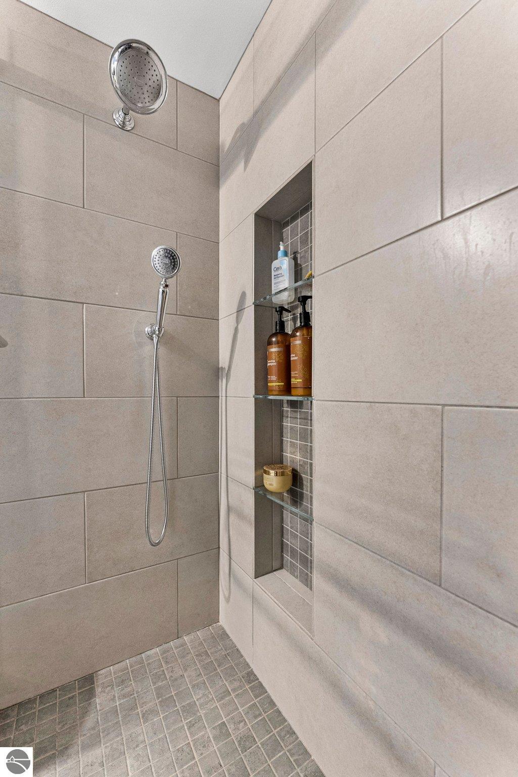 605 Third Street # 9