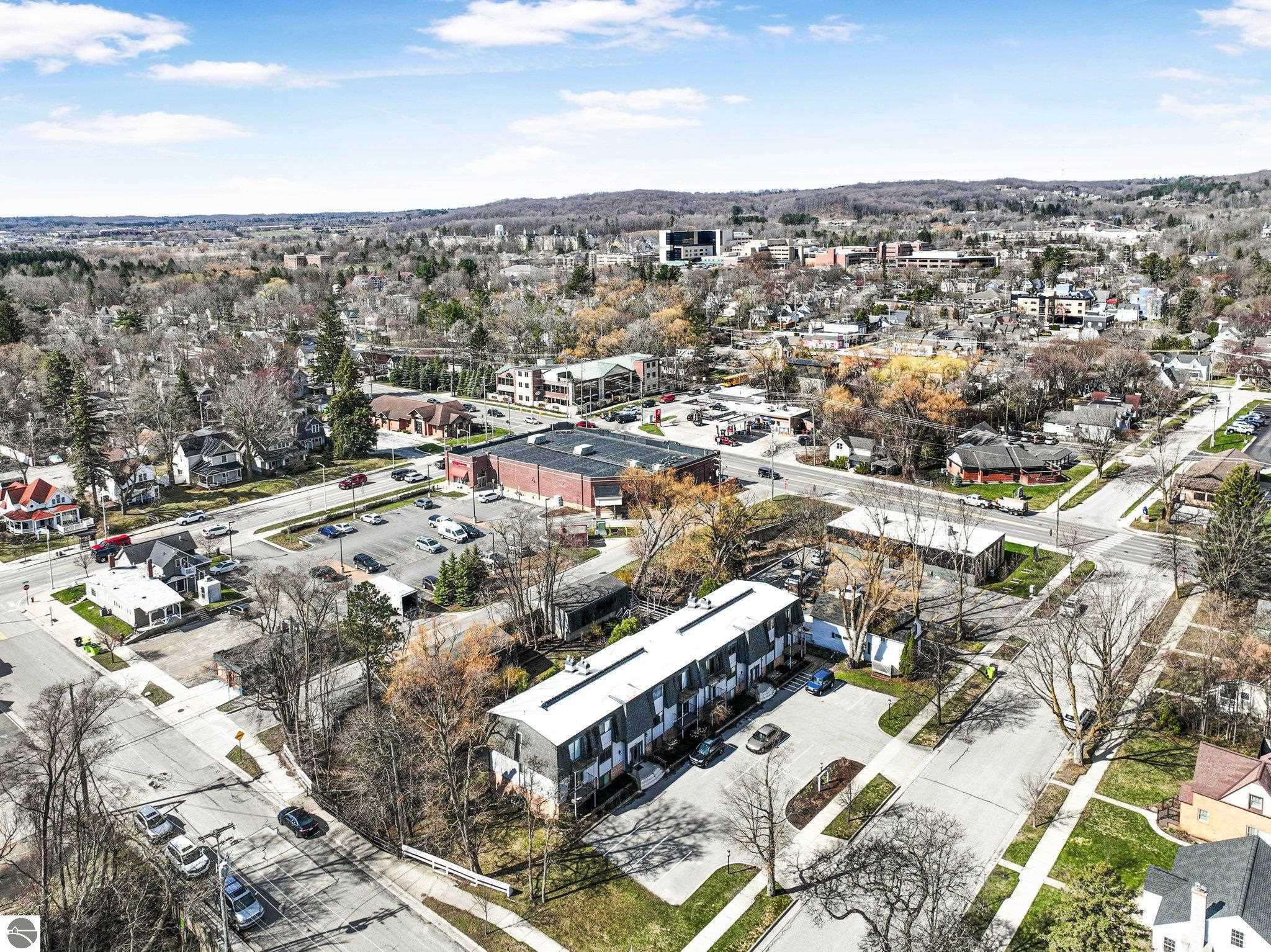 605 Third Street # 9