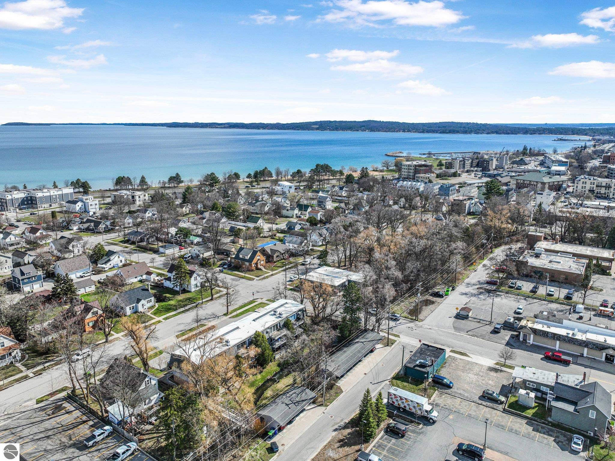 605 Third Street # 9