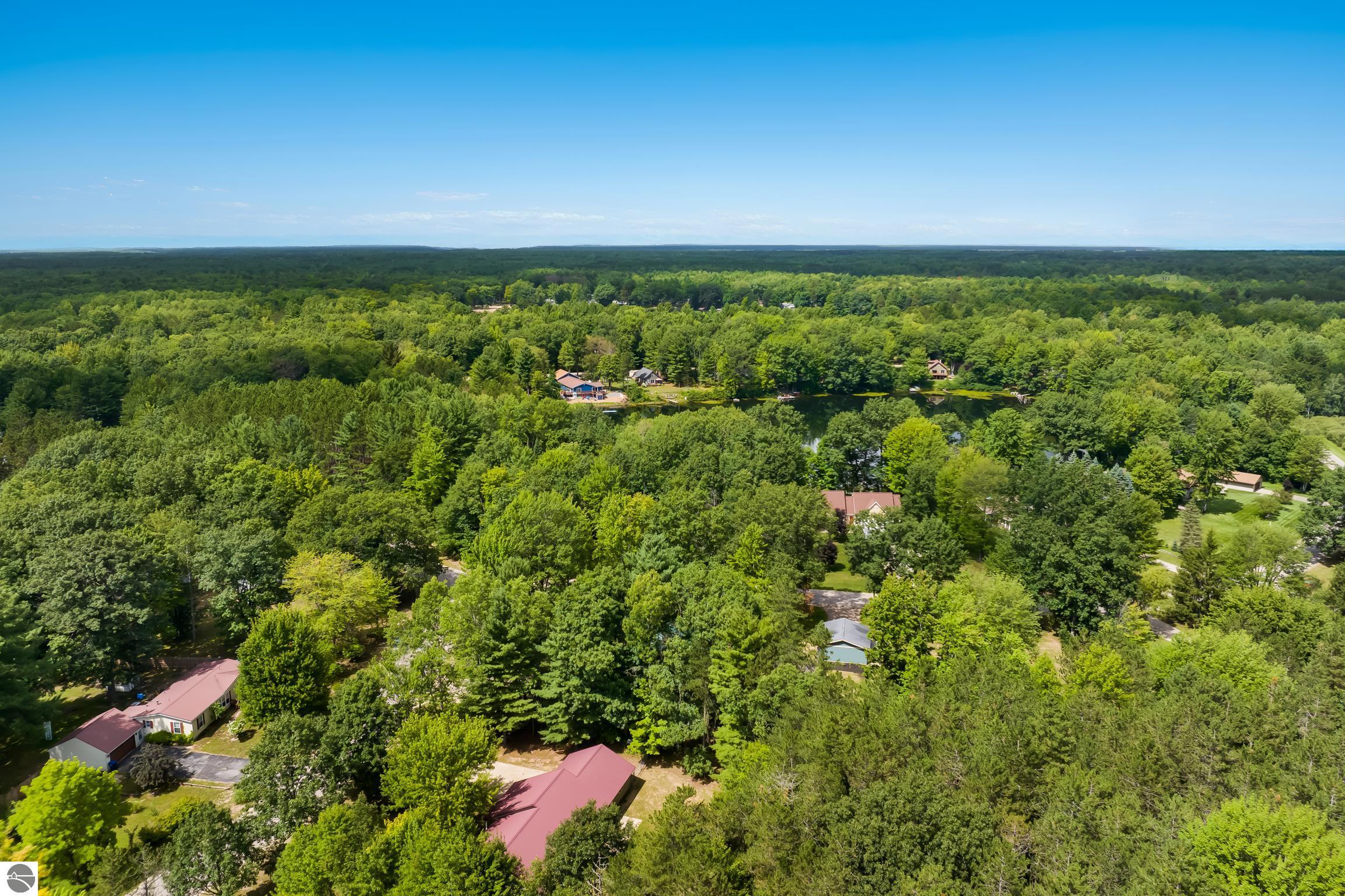 2078 Timber Trail, NE