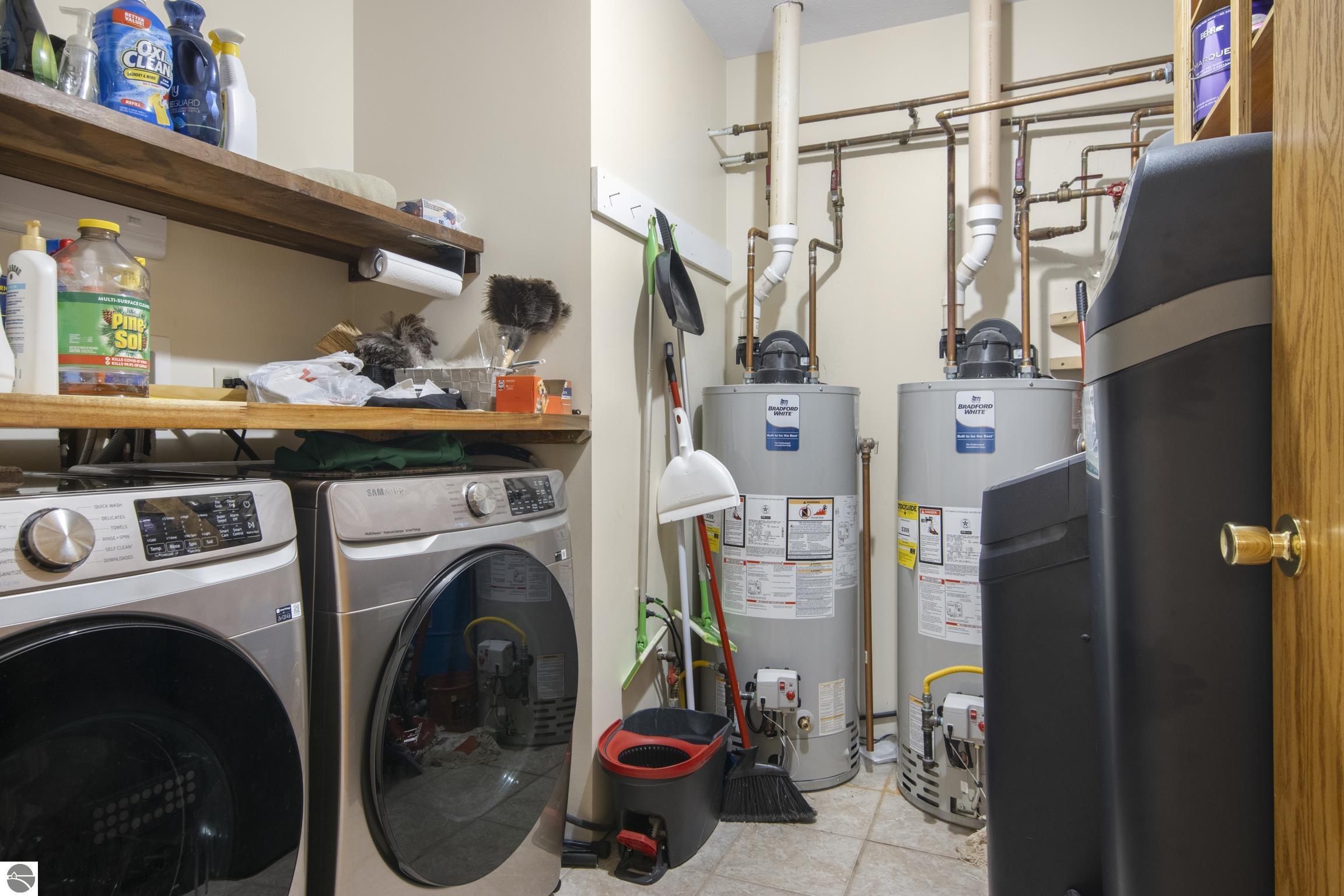 2078 Timber Trail, NE