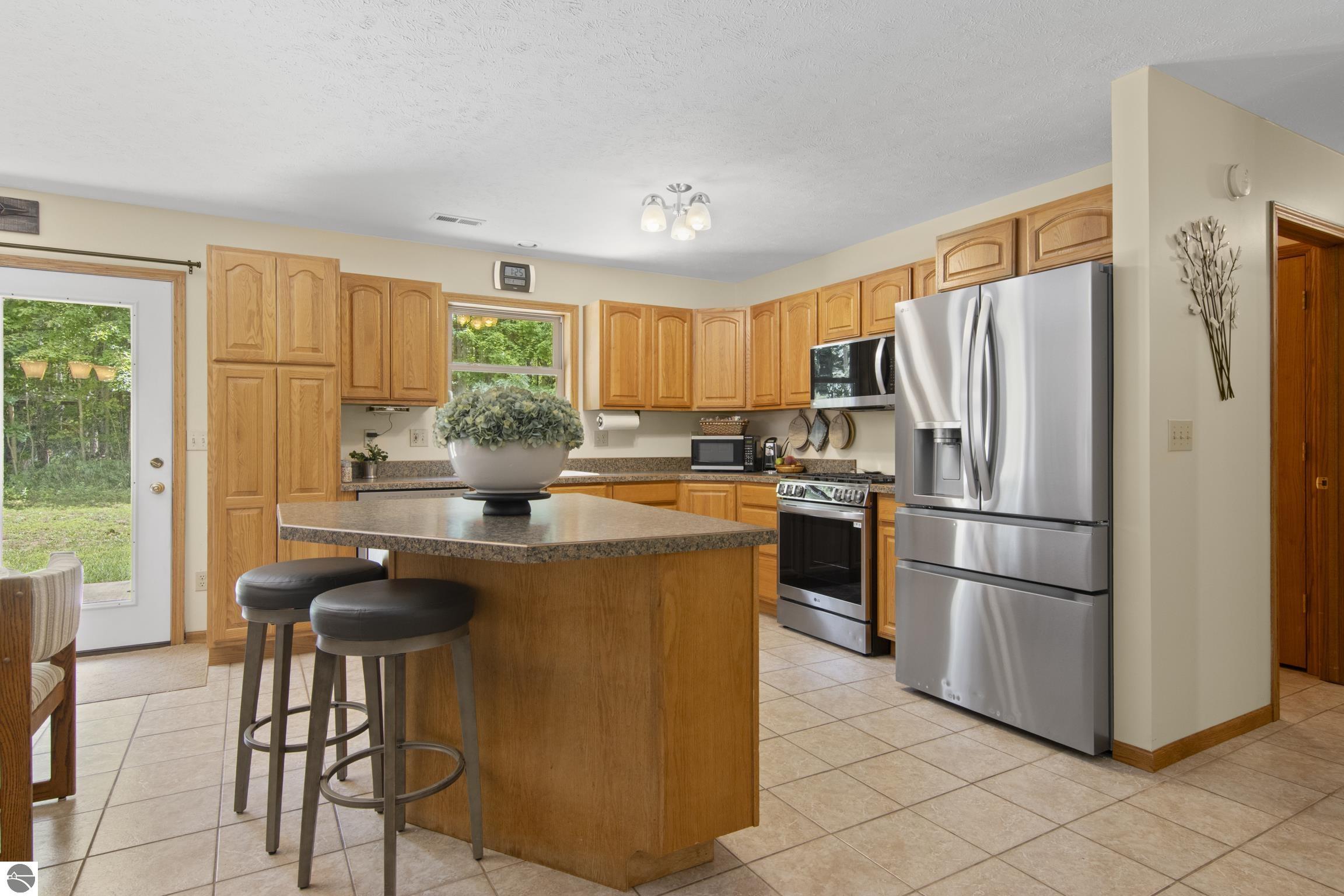 2078 Timber Trail, NE