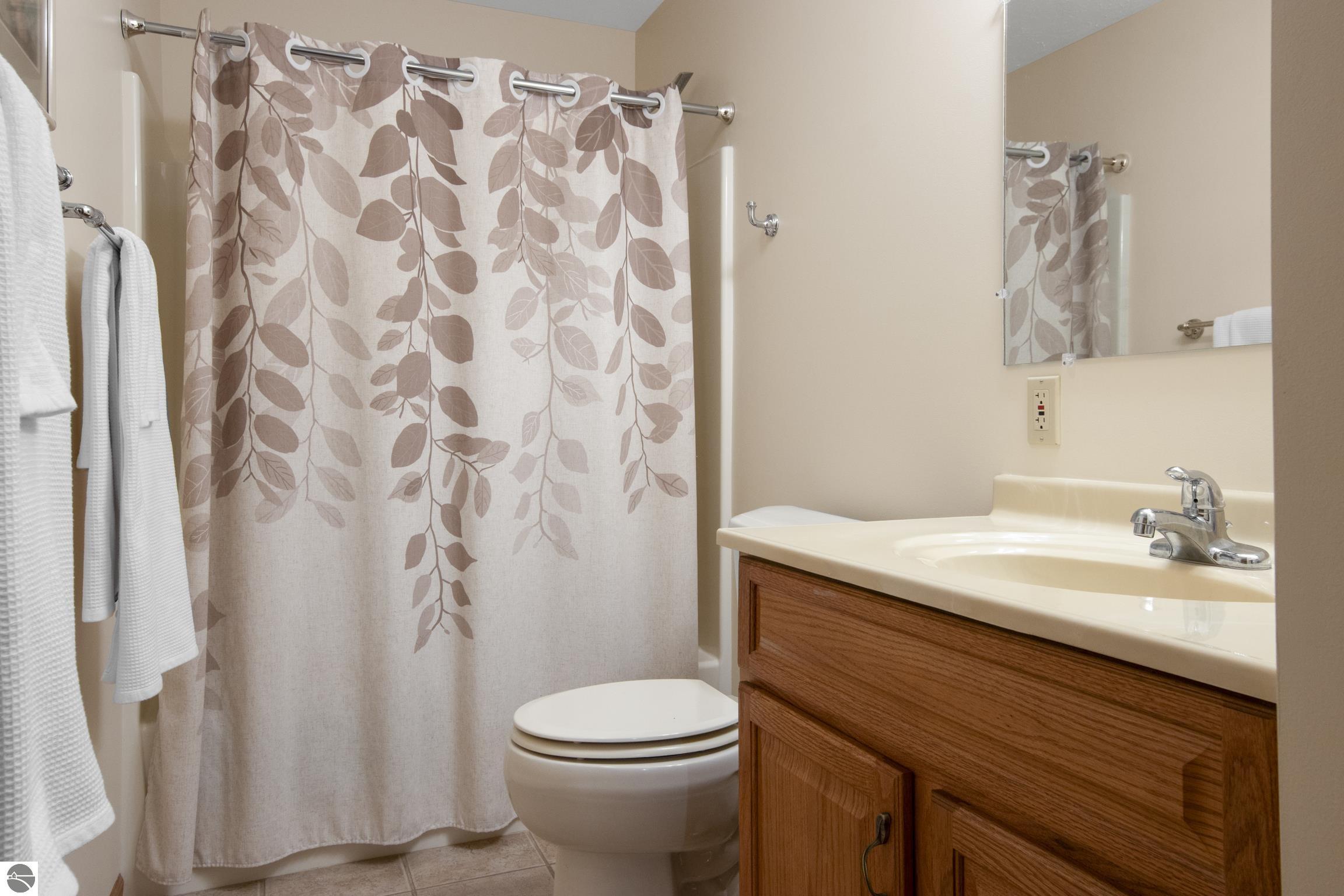 2078 Timber Trail, NE