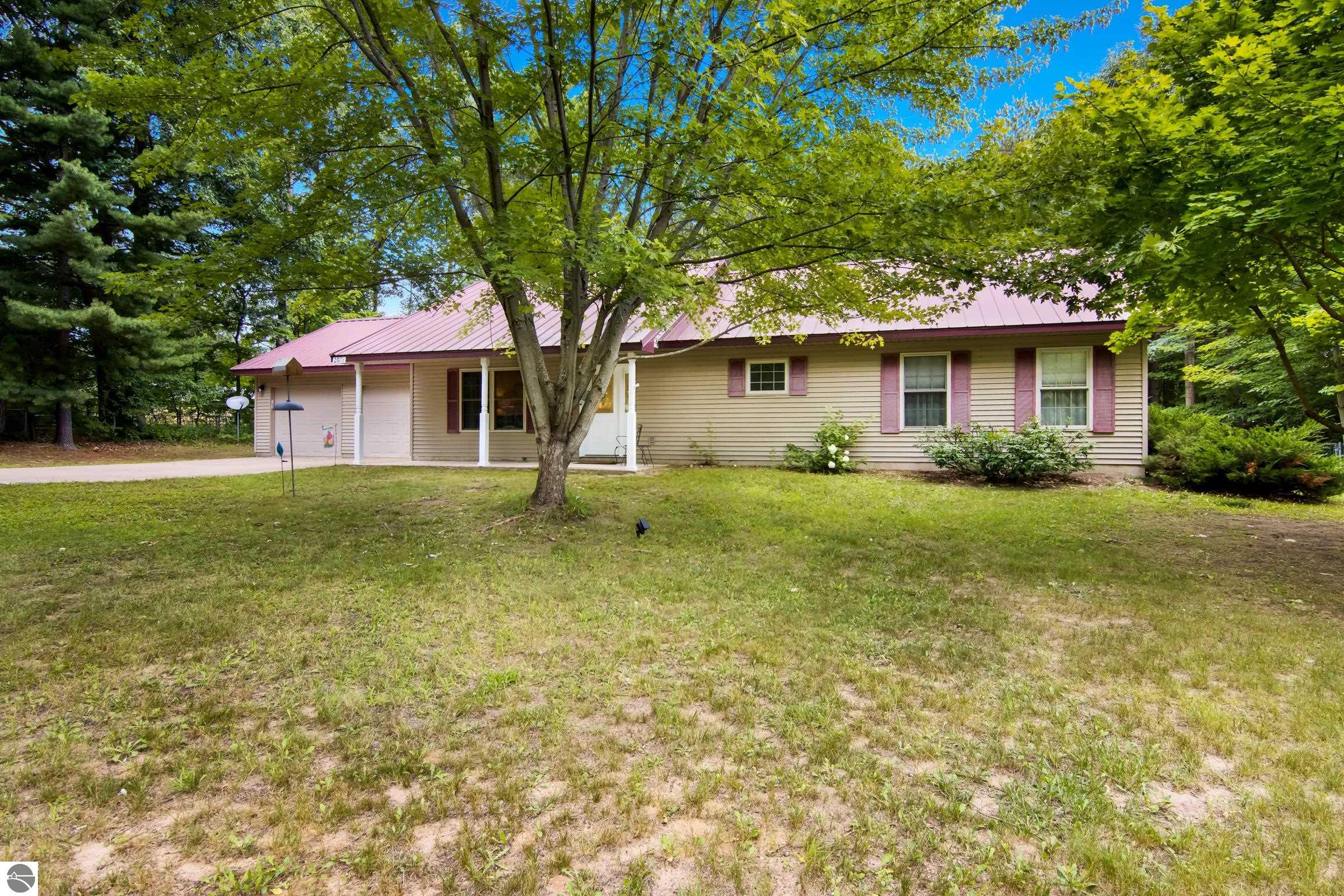 2078 Timber Trail, NE