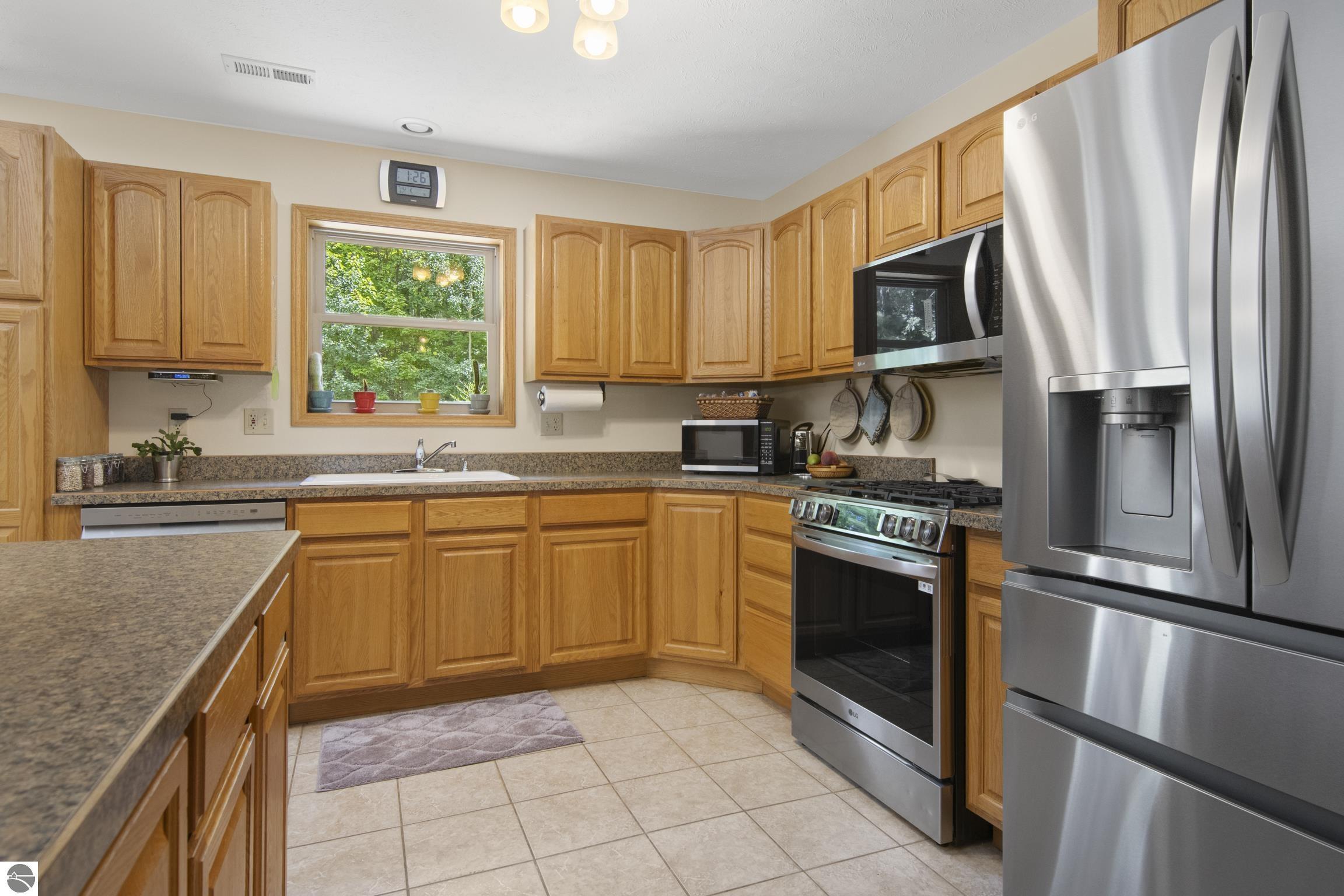 2078 Timber Trail, NE